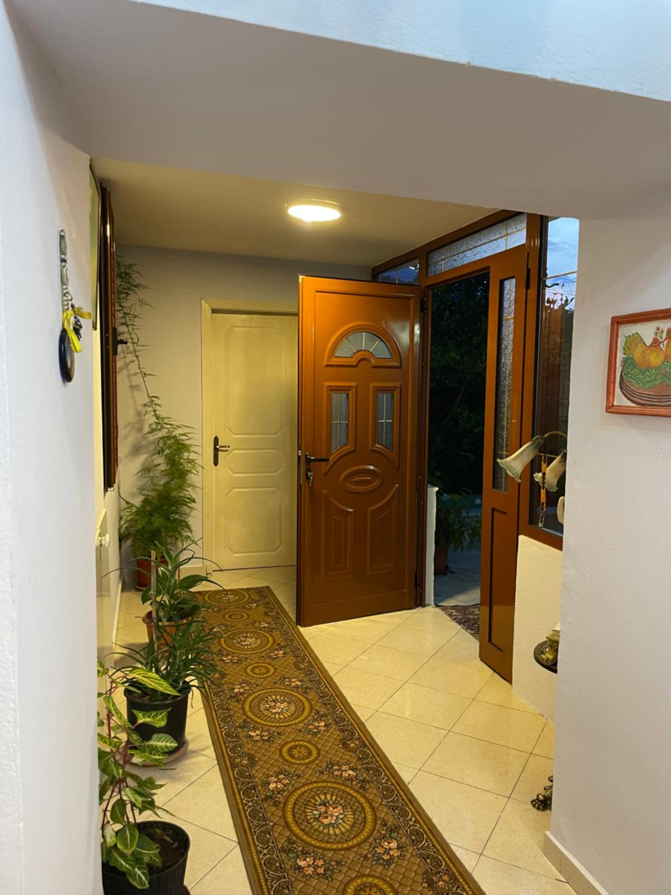 Luigi Guest House