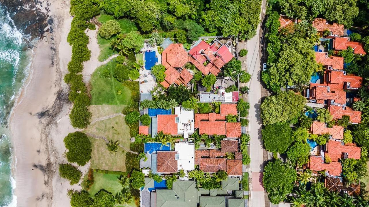 Private Pool Villa Walking distance to the Beach