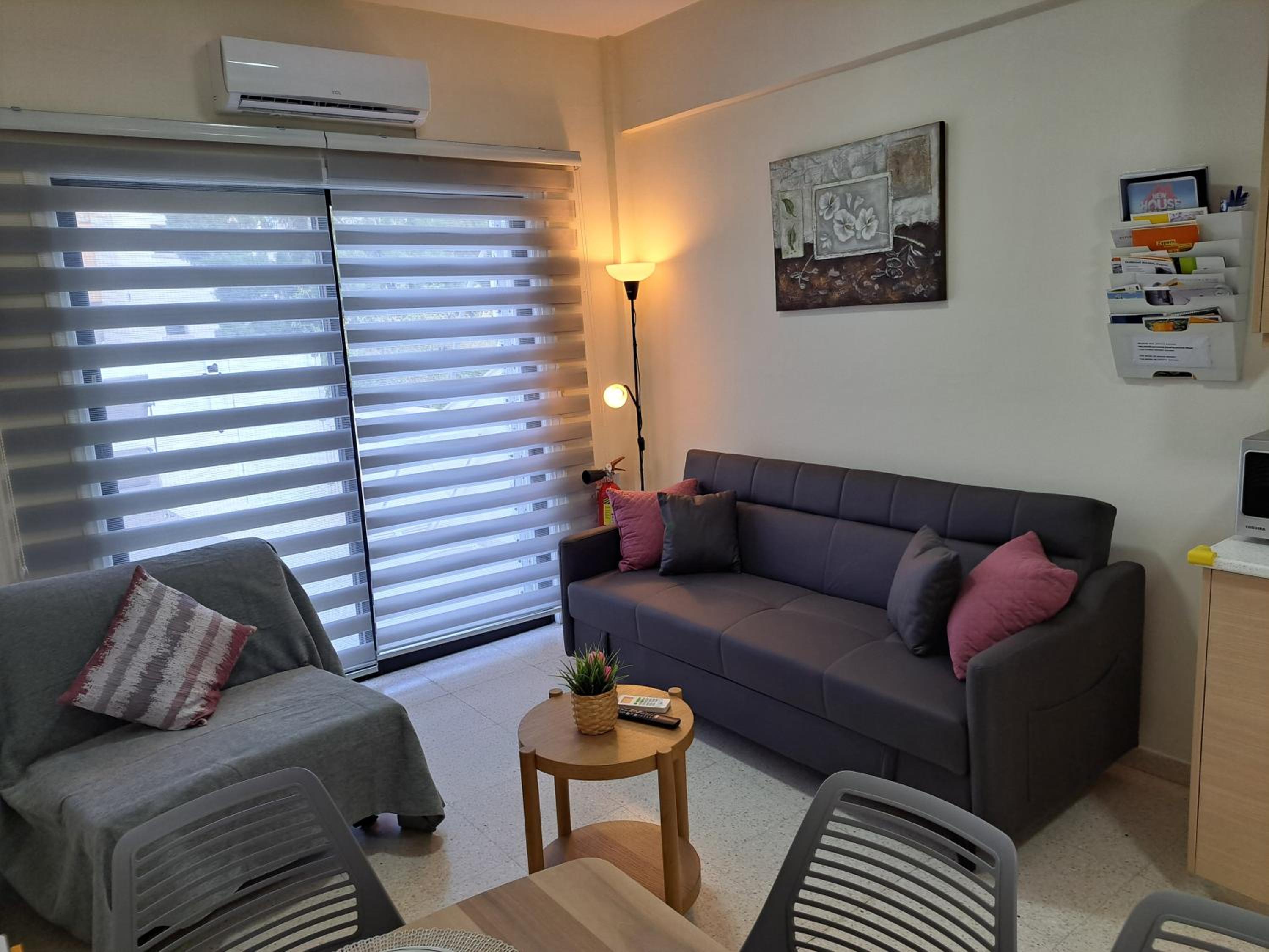 House Near The Beach (Militsa & Aggeliki)