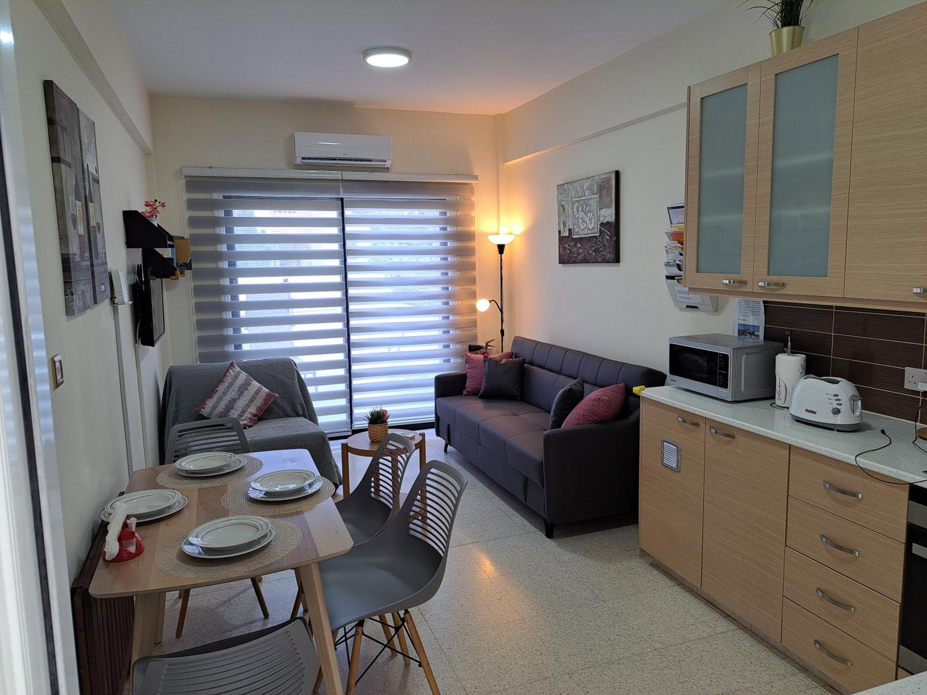 House Near The Beach (Militsa & Aggeliki)