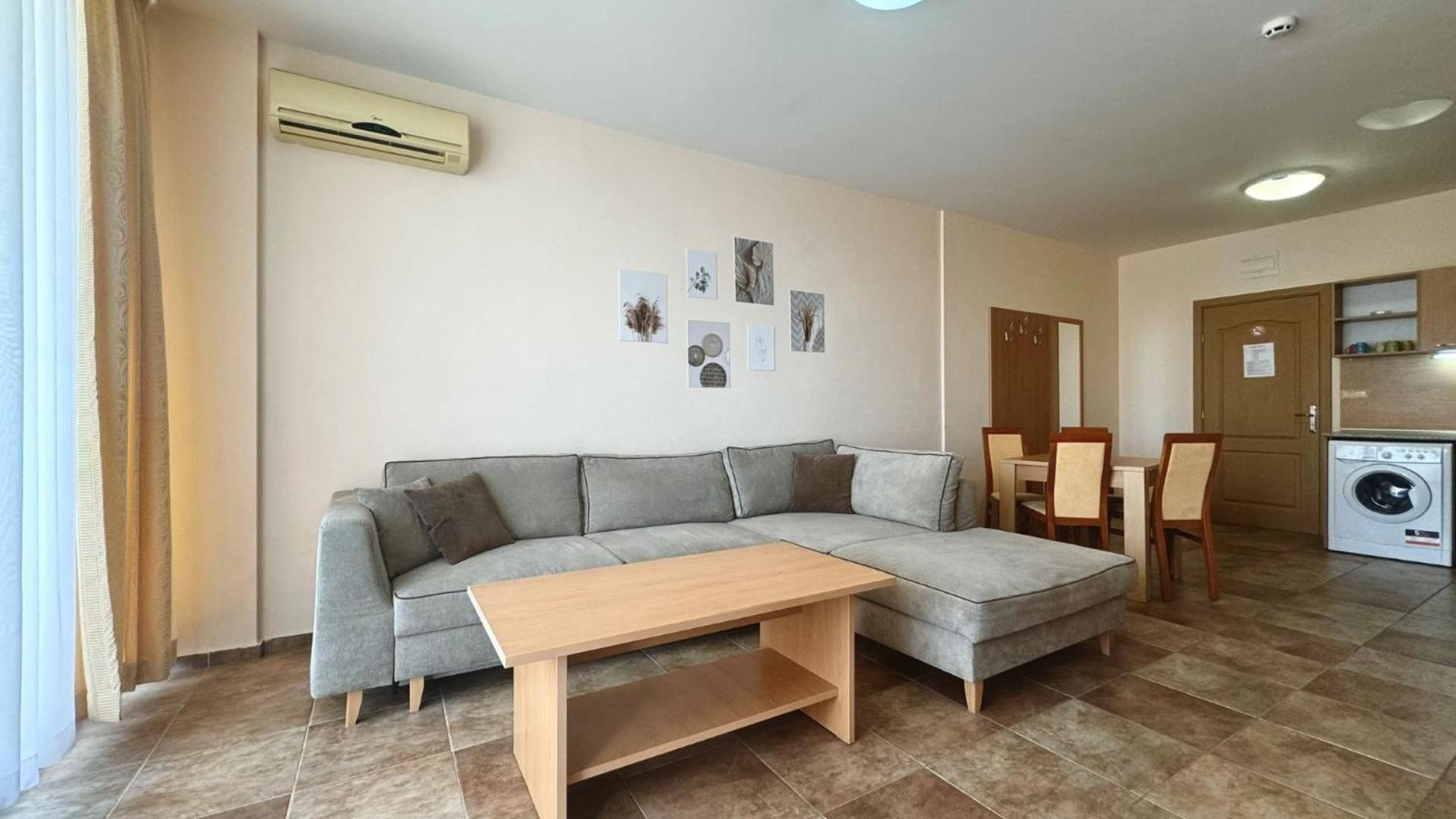 Bratanov Trakia Apartments