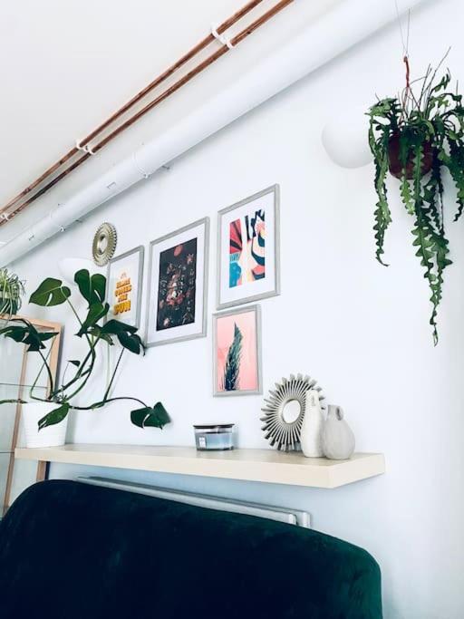 Stylish Room & Private Bathroom in Central London