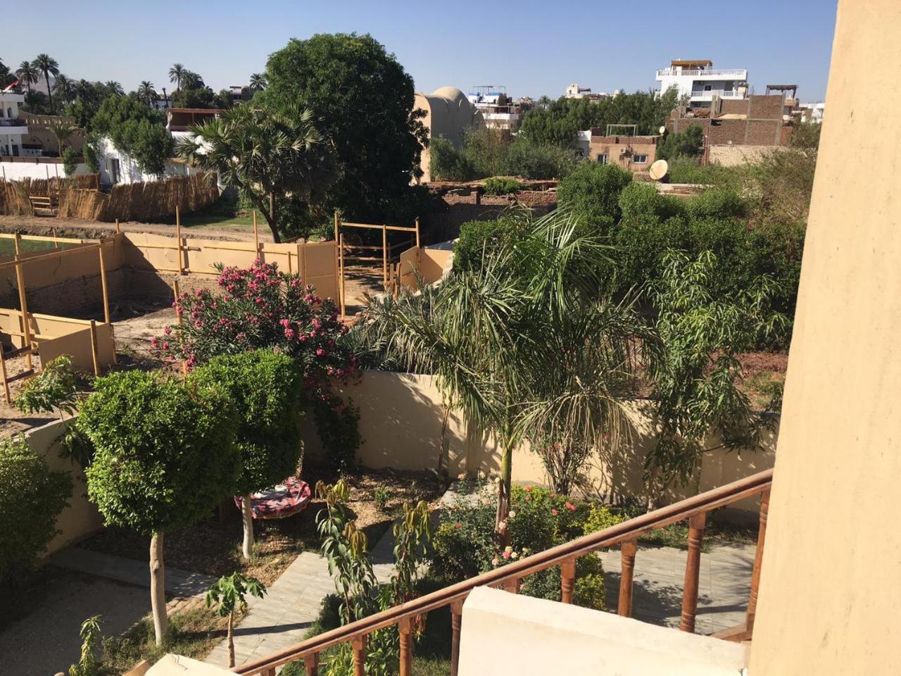 Garden view guest house