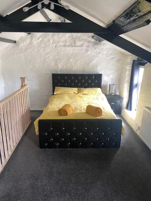 Bumblebee Cottage
