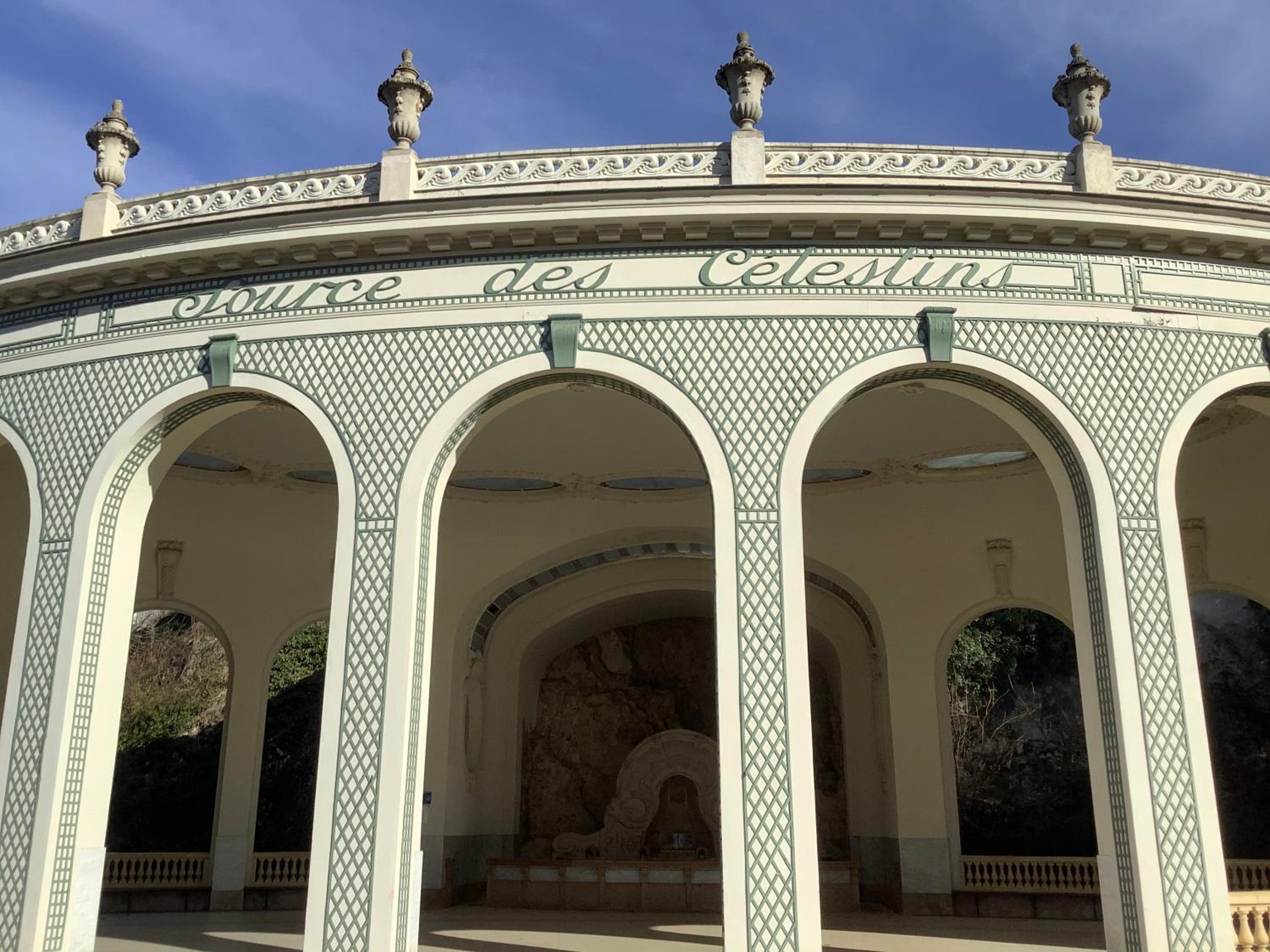 Le Beauparlant, 5 min grand marché, 10min gares et thermes
