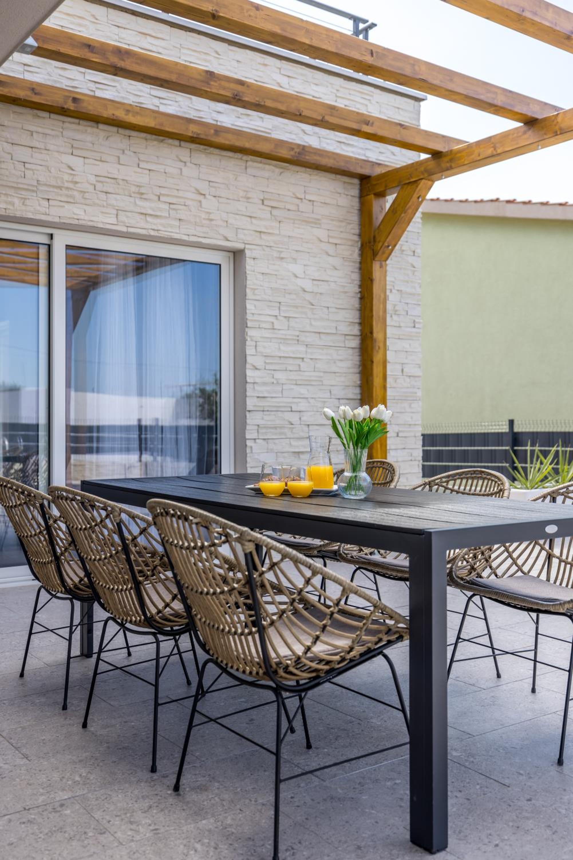 Hotel Villa Teuta - Image 1