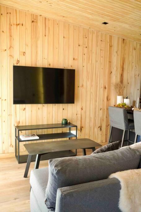 Lujosa Tiny house a 25 minutos de Chacras de Coria