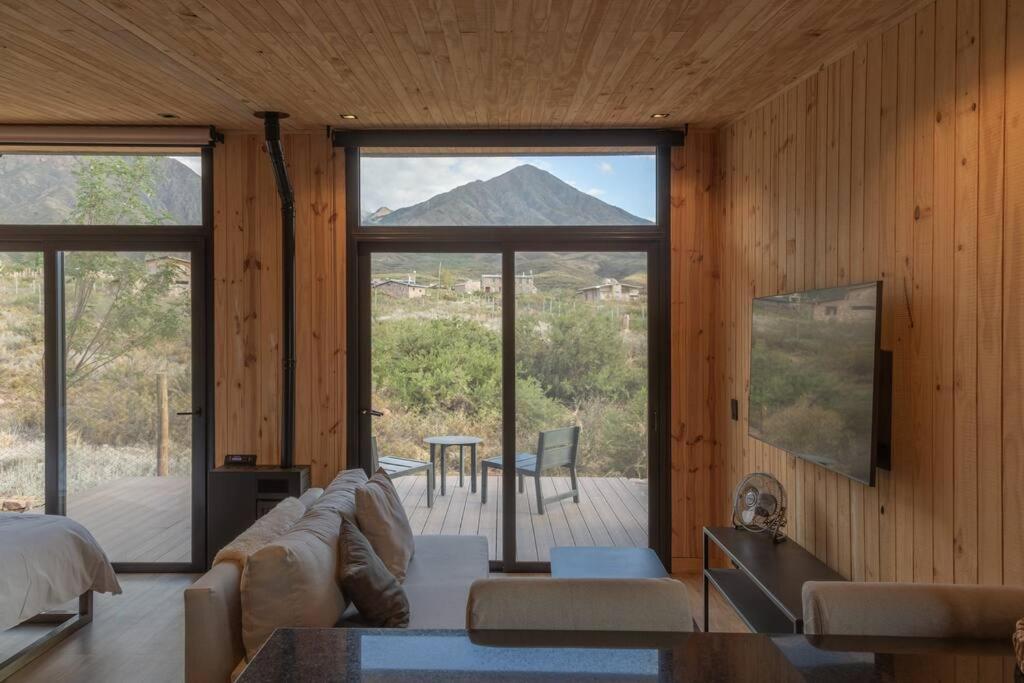 Lujosa Tiny house a 25 minutos de Chacras de Coria