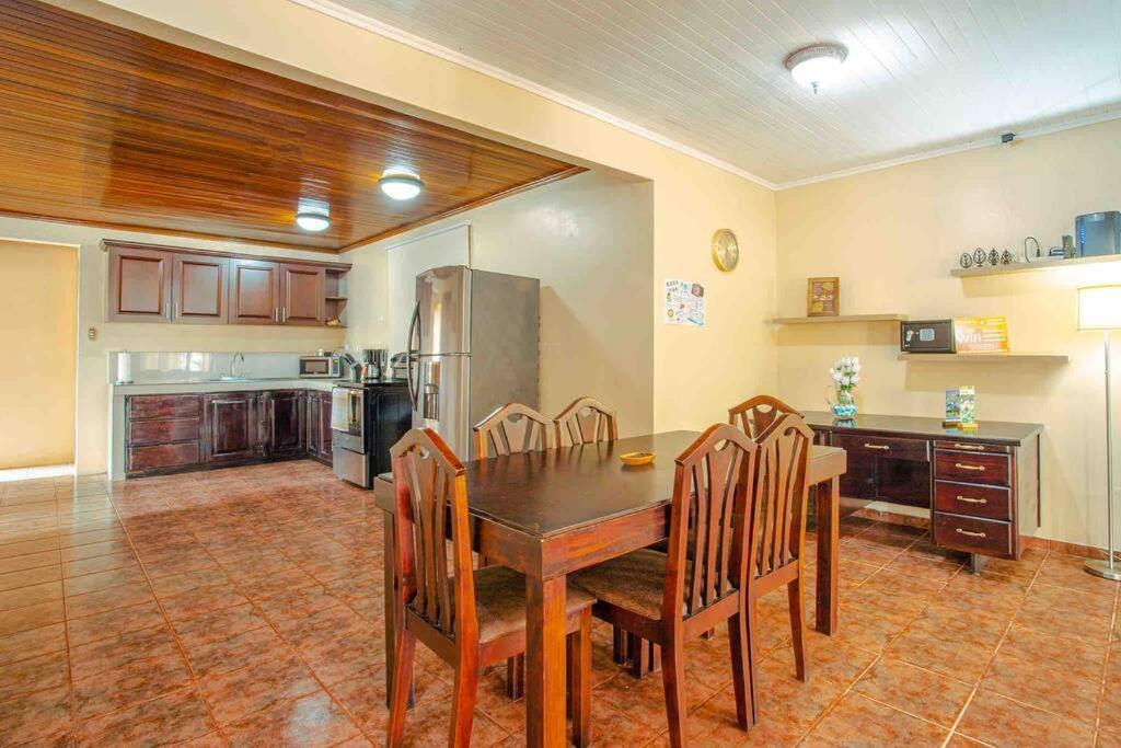 FORTUNA FLAT #1 BEST VALUE & Cozy