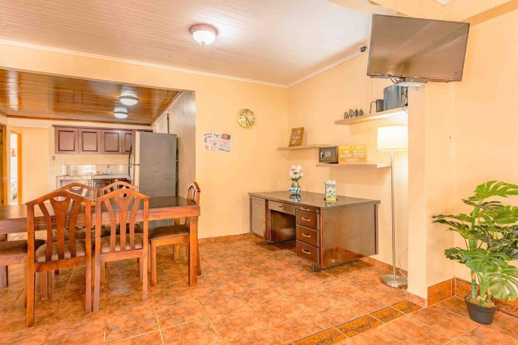 FORTUNA FLAT #1 BEST VALUE & Cozy