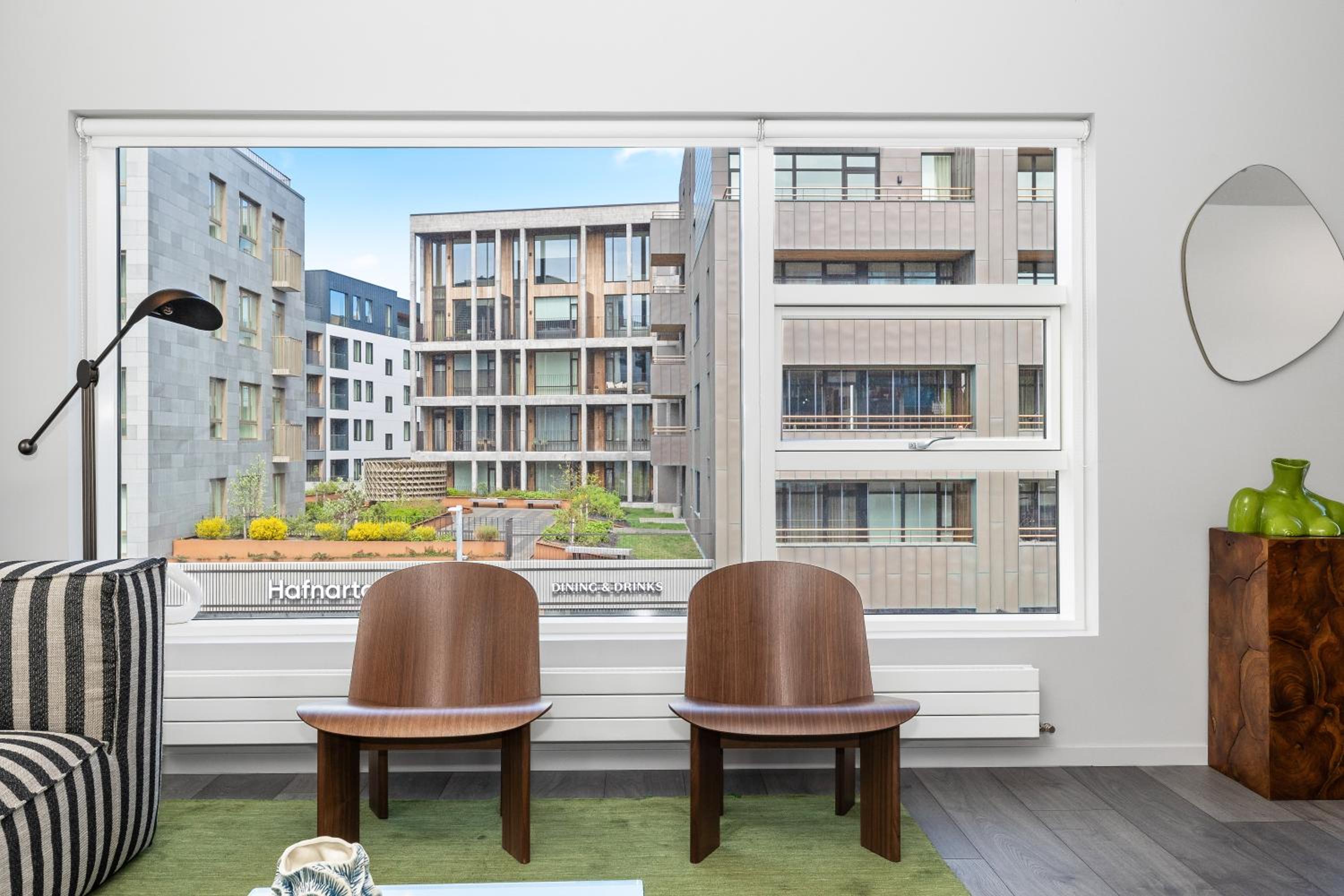 Harbour View 2BR & 2BA City Center with Free Parking view 4