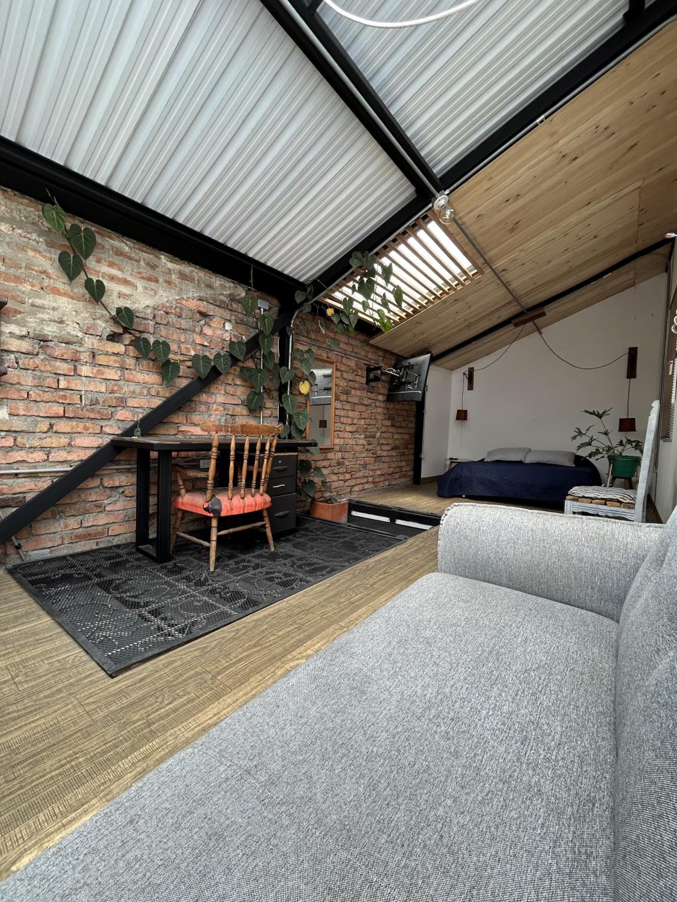 RollinKeepers Hostel