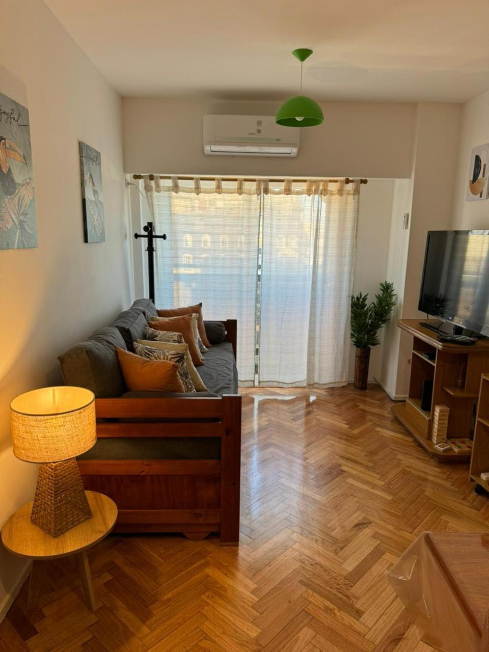 ApartamentoCorrientes1847 y Callao