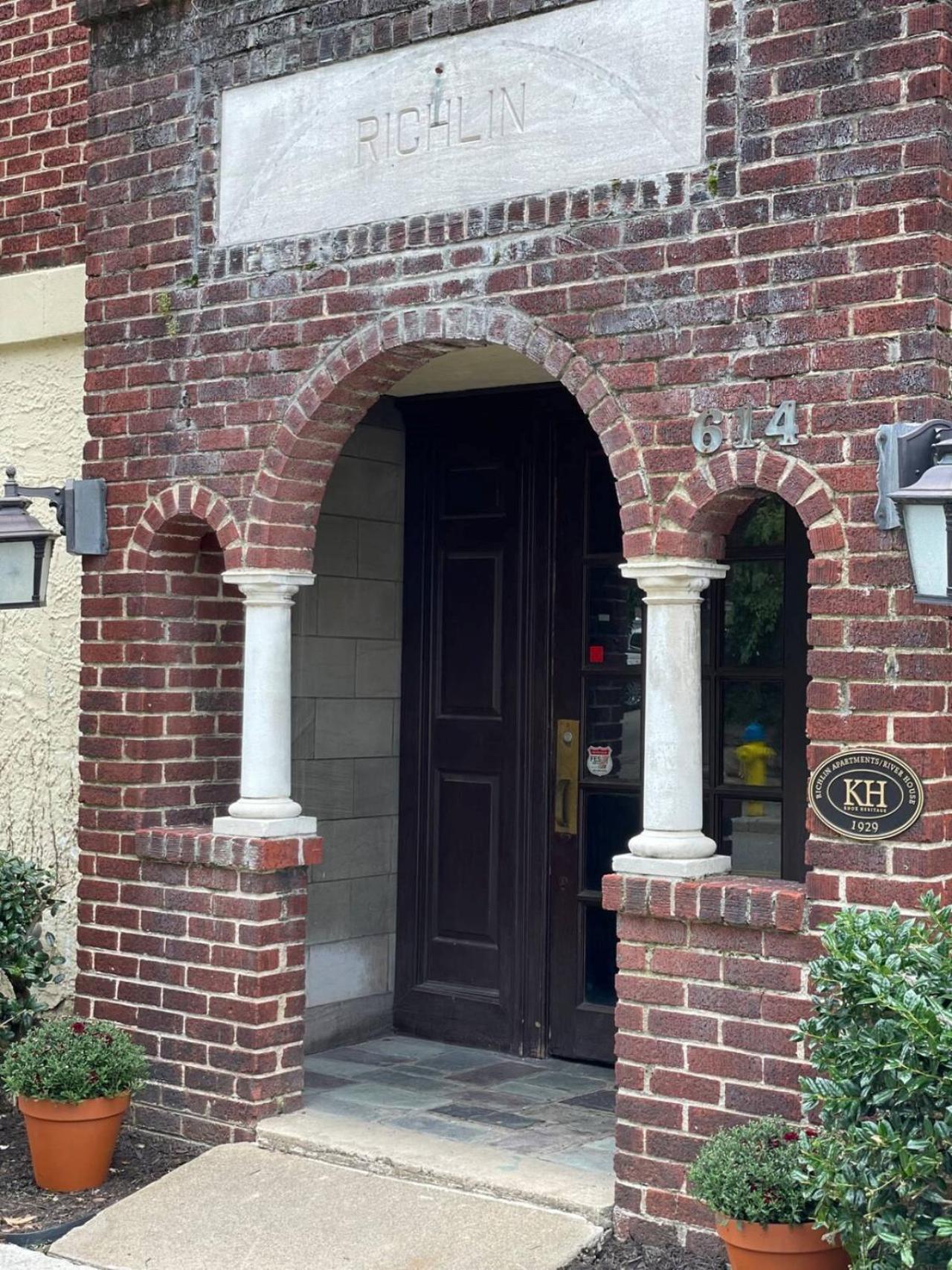 Downtown Knoxville Gem with King Bed and Free Parking view 2