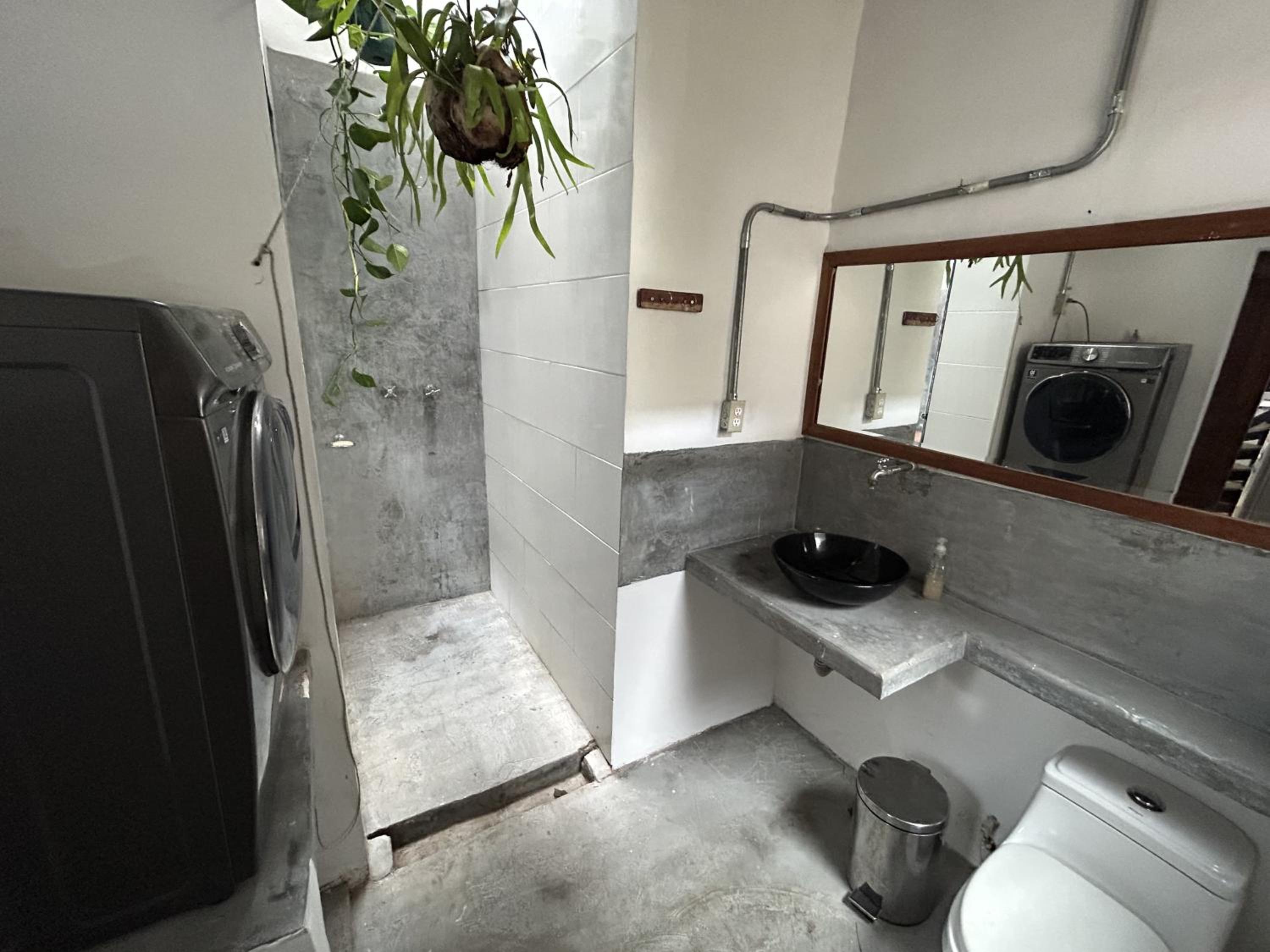 RollinKeepers Hostel