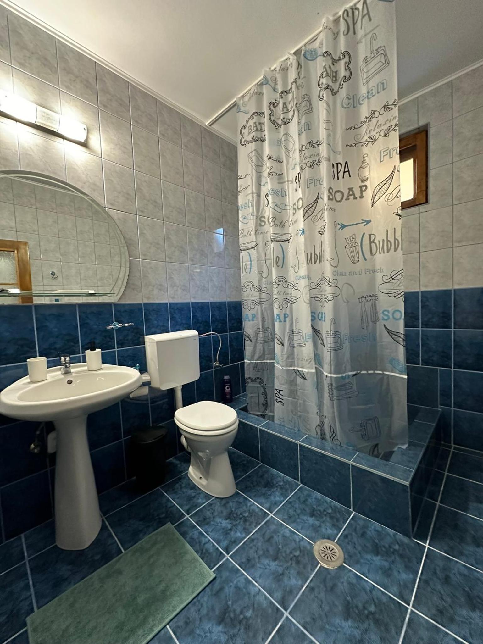Serenity Apartments and Studios