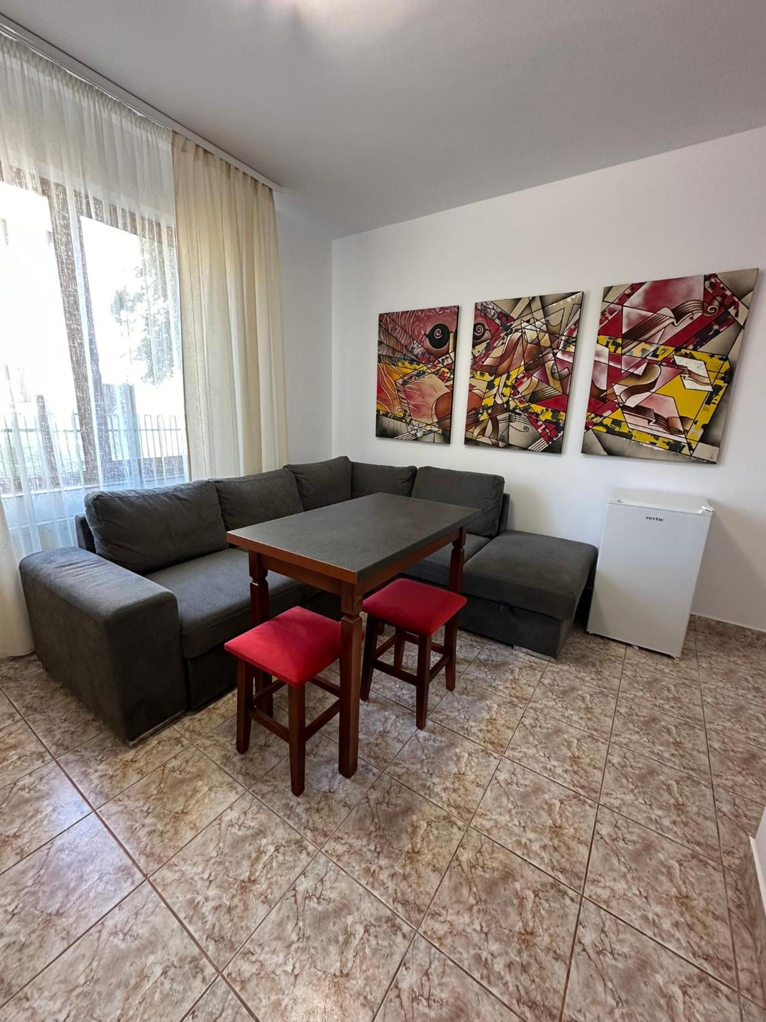 Serenity Apartments and Studios