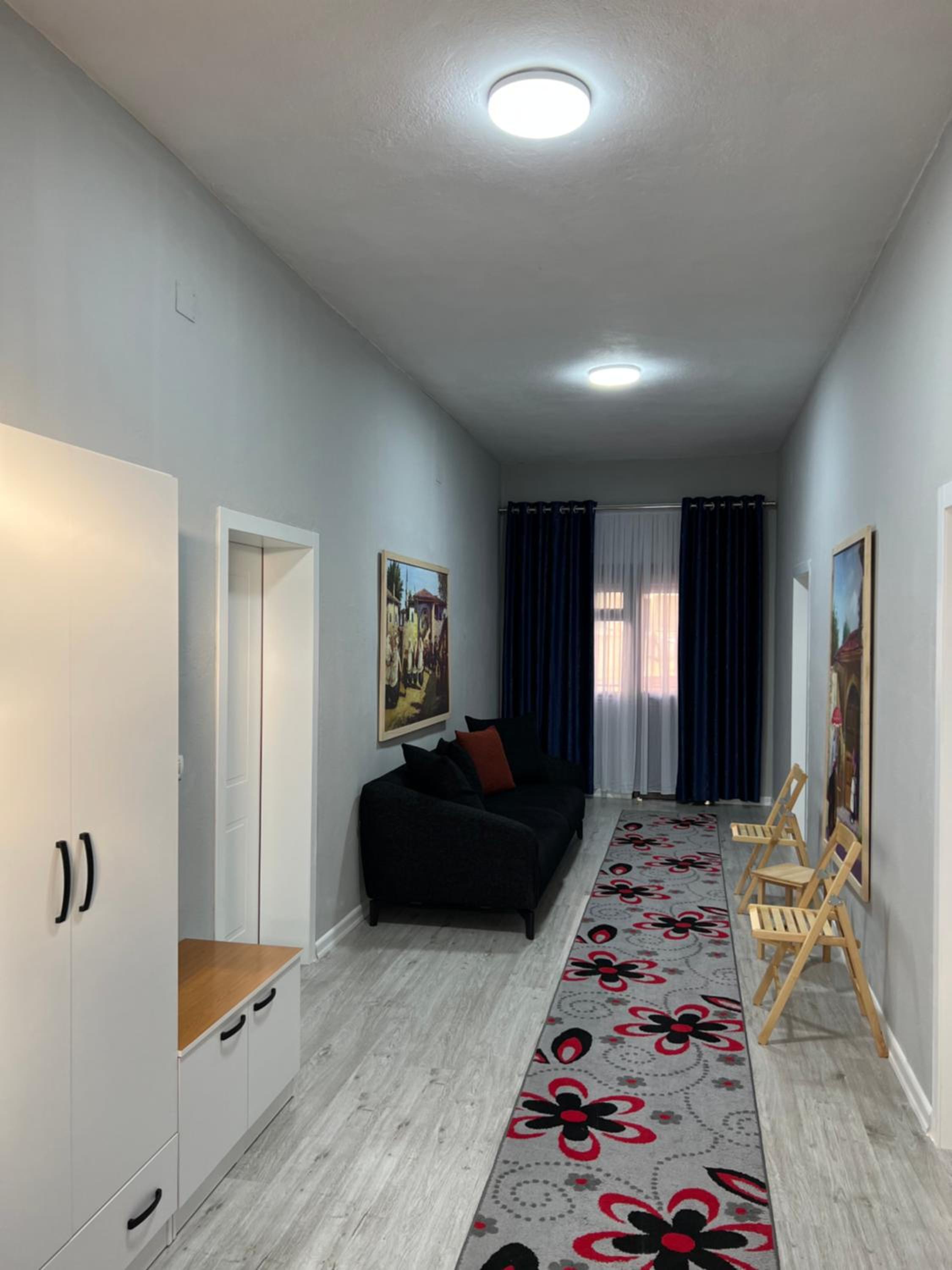 Zhuraj Apartments