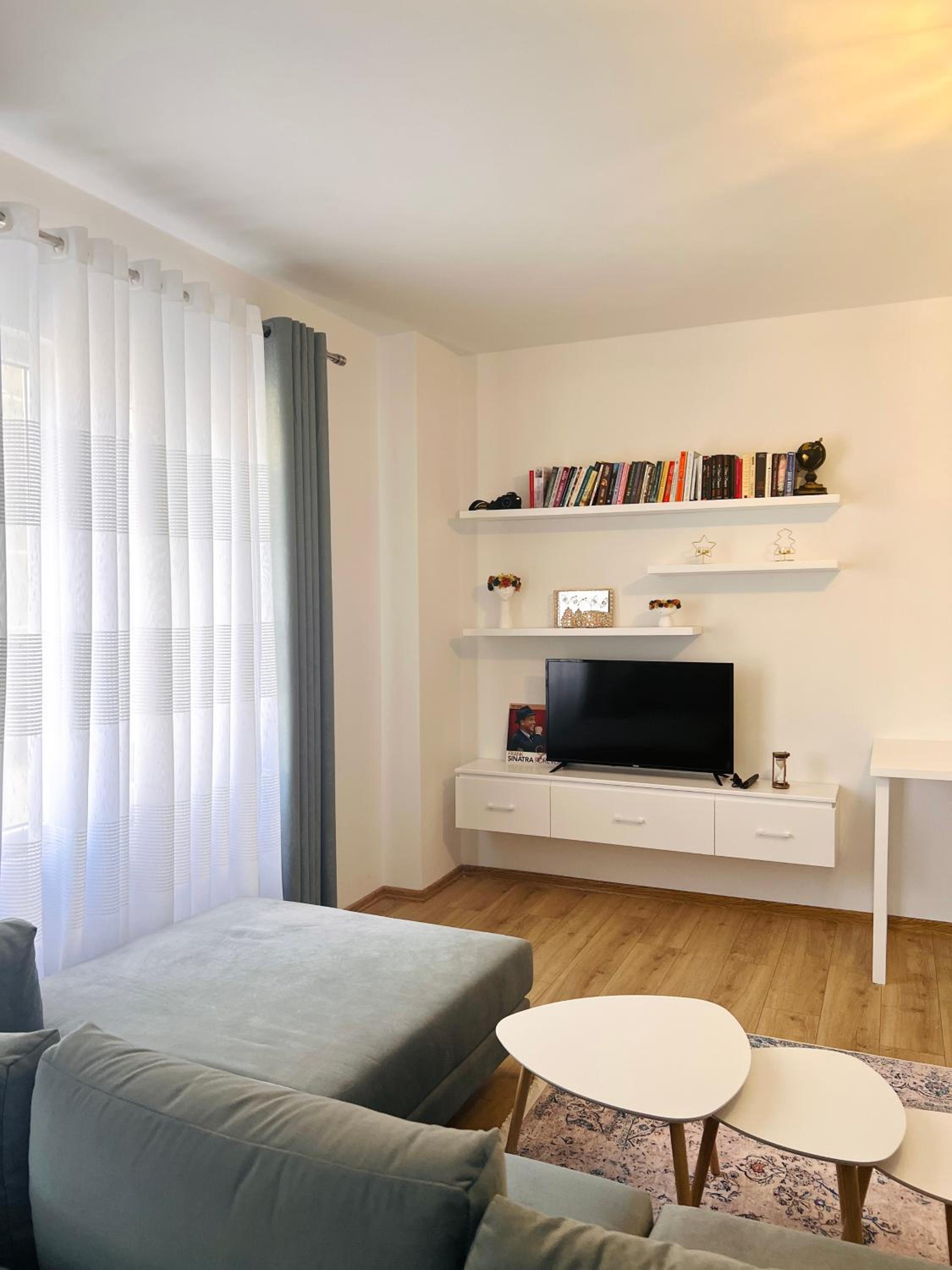 Cozy Apartment in Pogradec, near Ohrid Lake photo 3