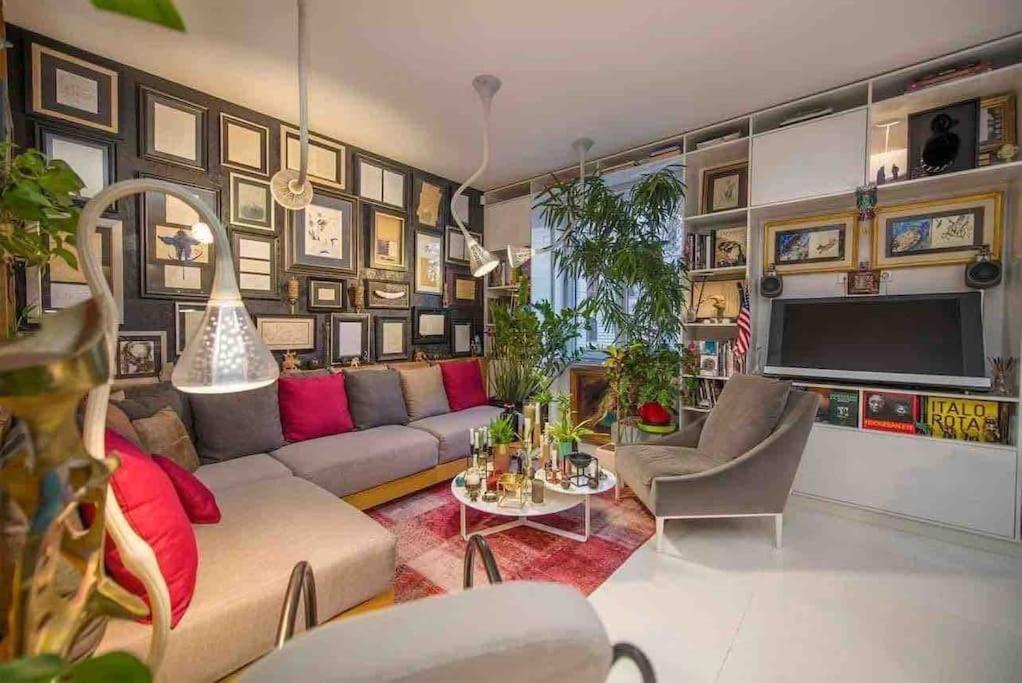 lounge