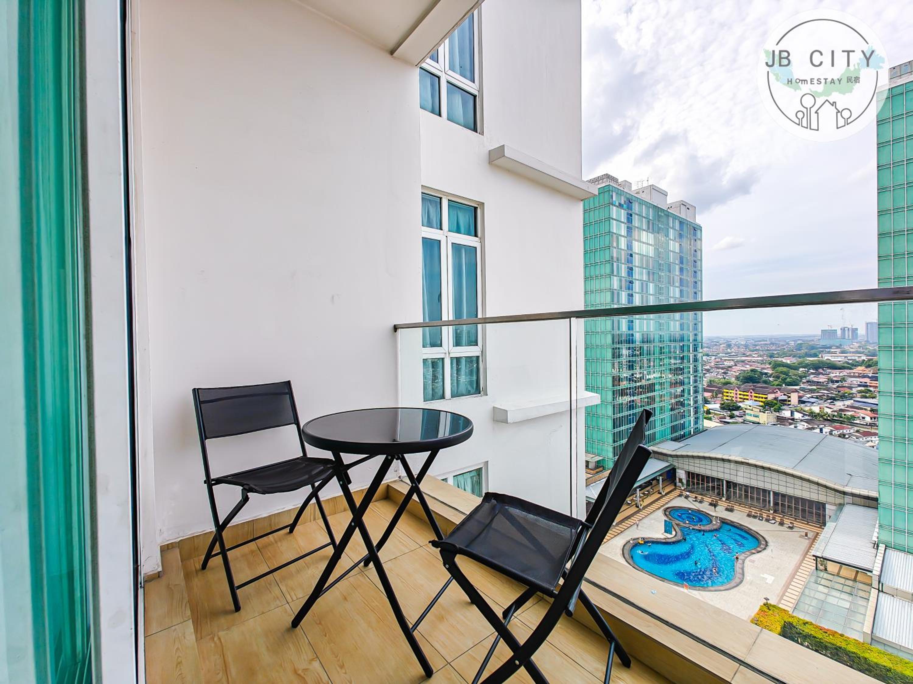 D' Esplanade KSL City by RR JBcity