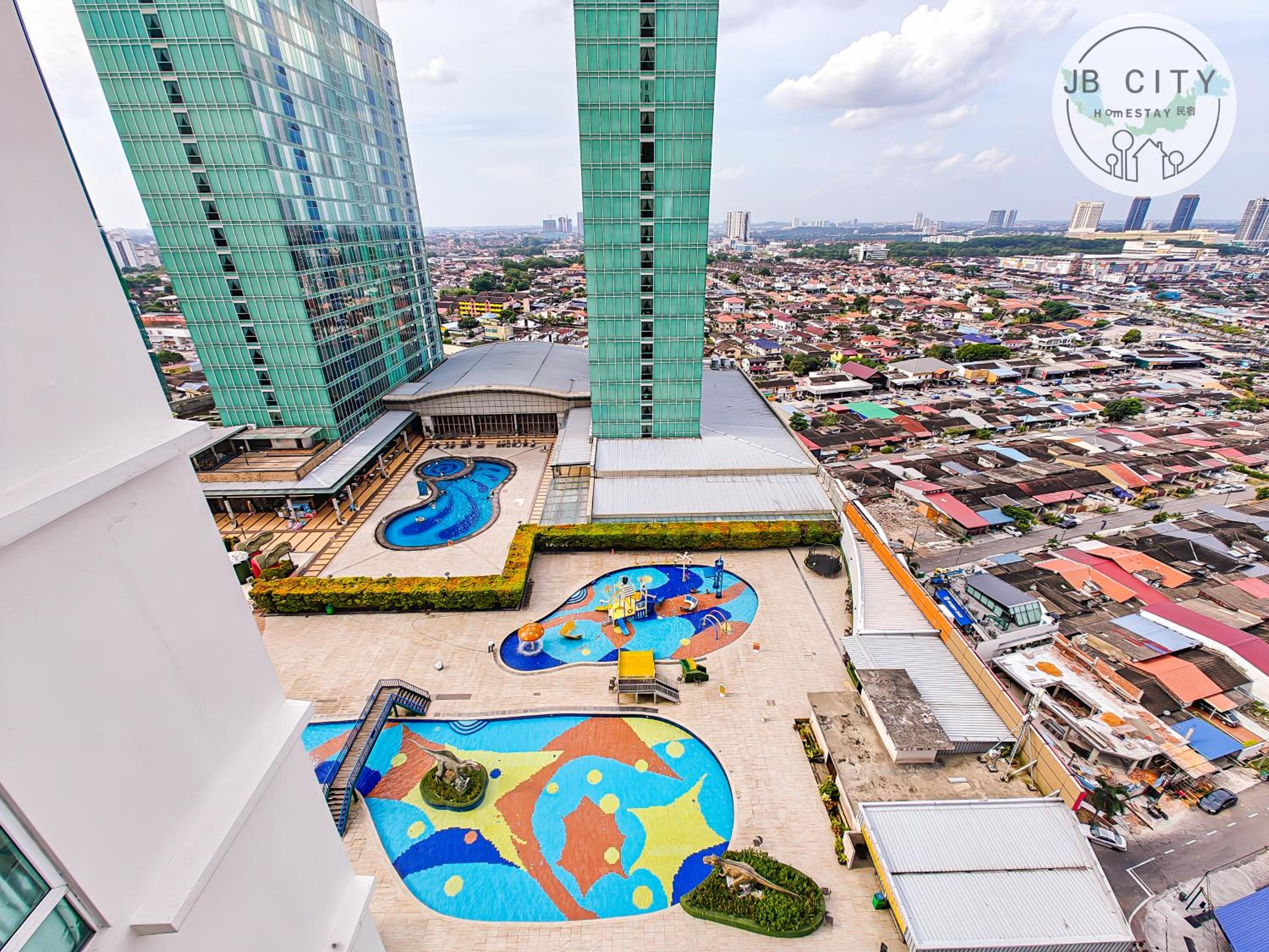 D' Esplanade KSL City by RR JBcity