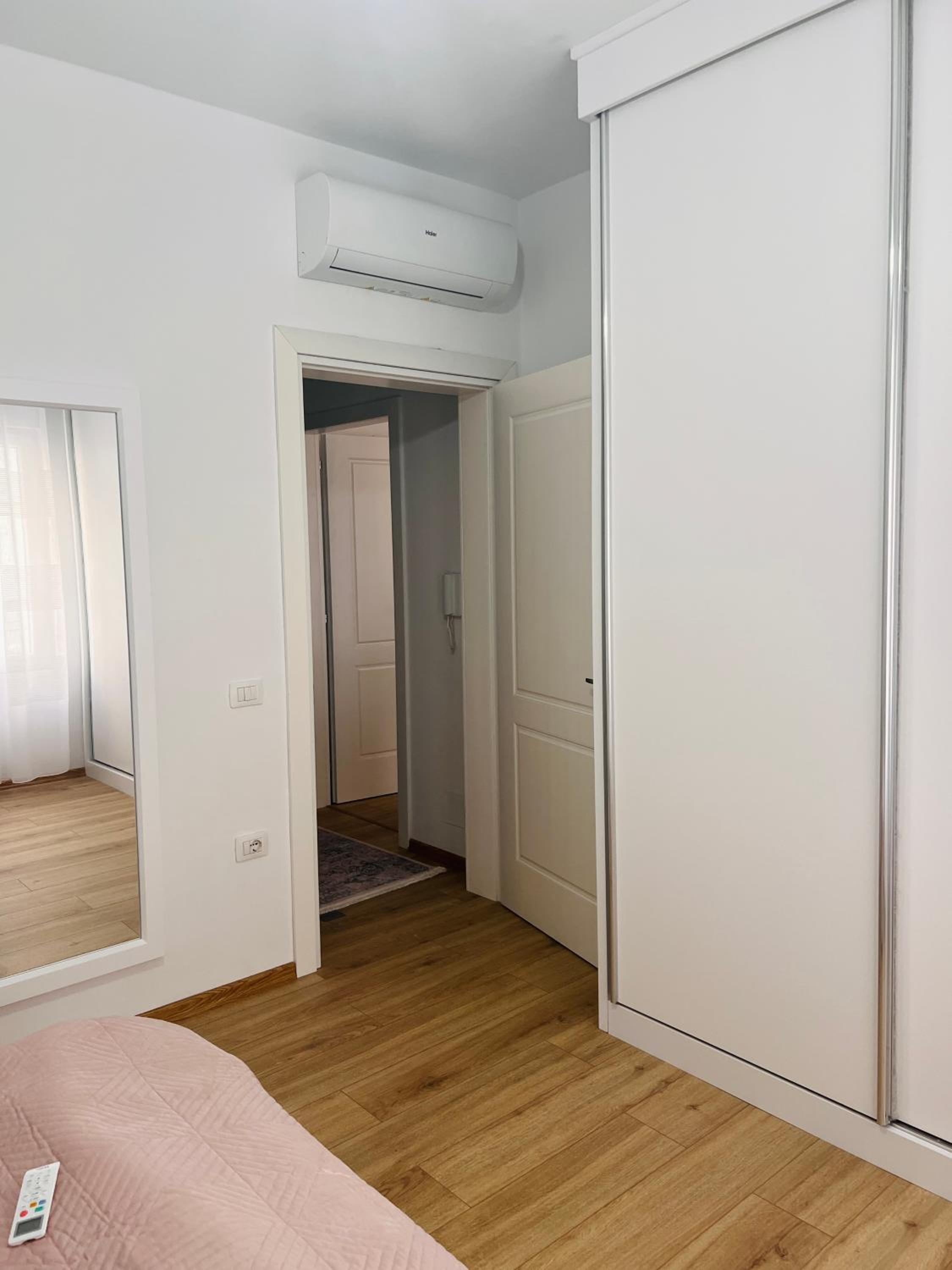 Cozy Apartment in Pogradec, near Ohrid Lake photo 5