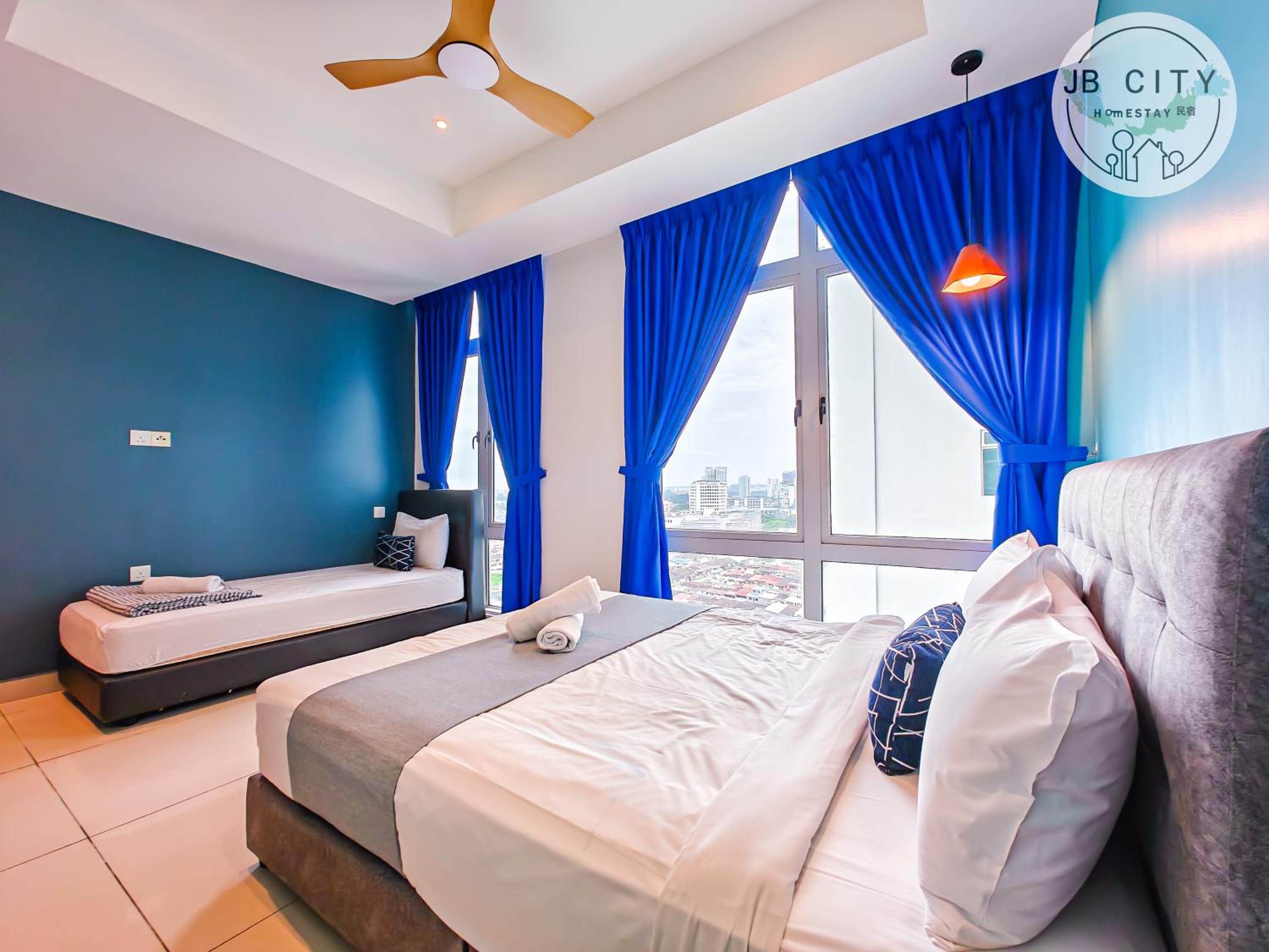 D' Esplanade KSL City by RR JBcity