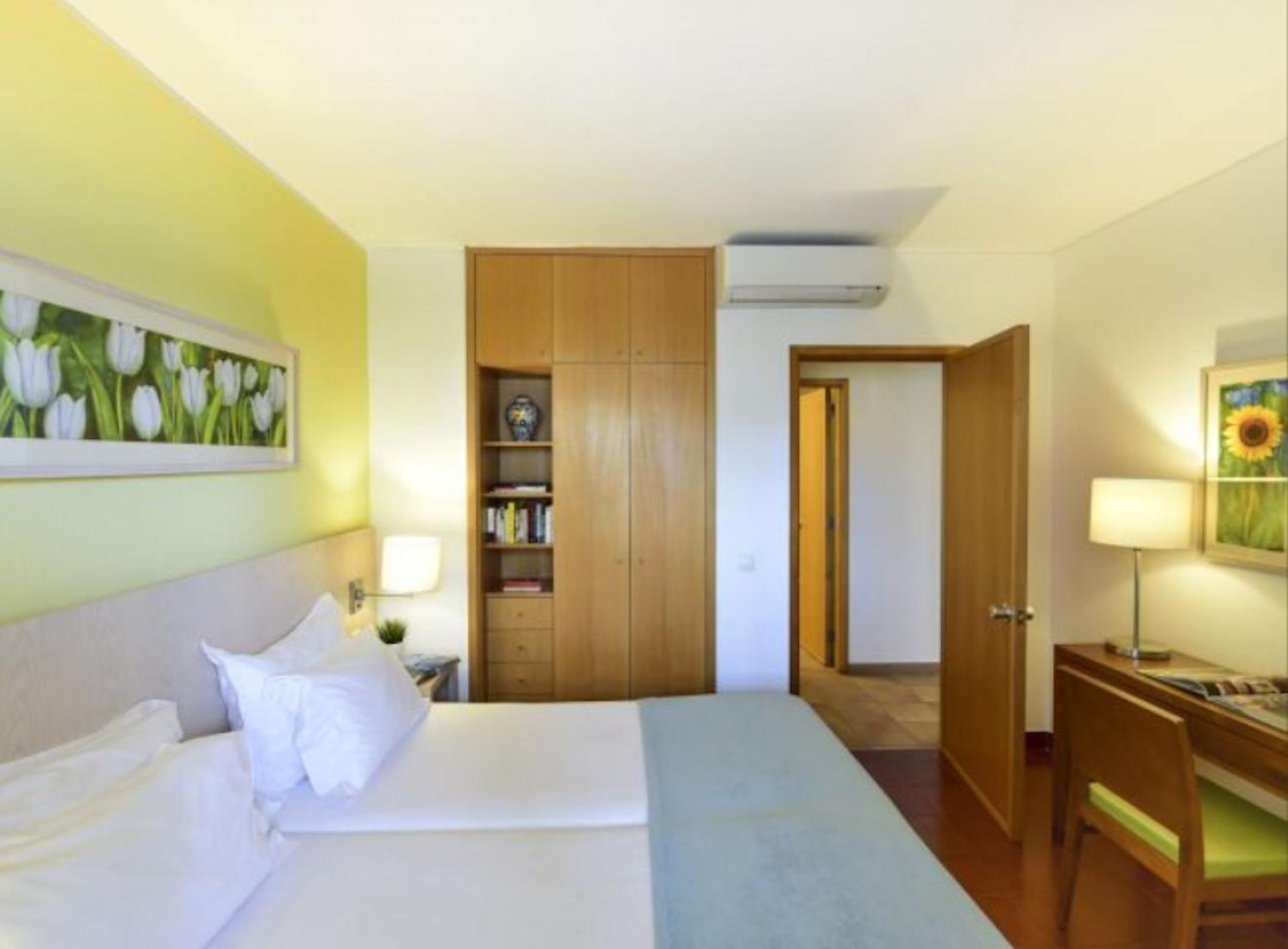 Aqualuz Lagos One Bedroom Apartment City View view 3