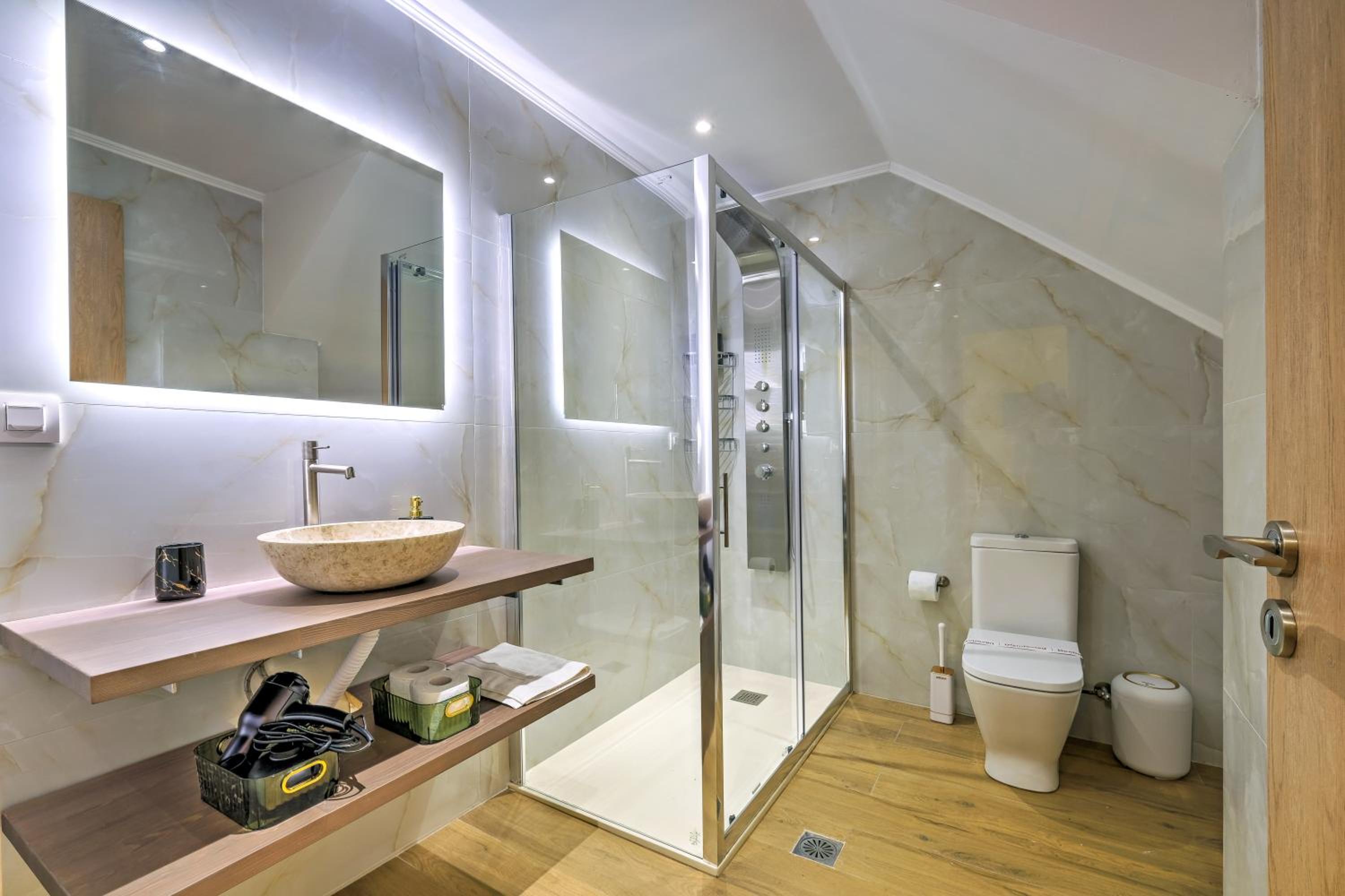 Gaia Suite