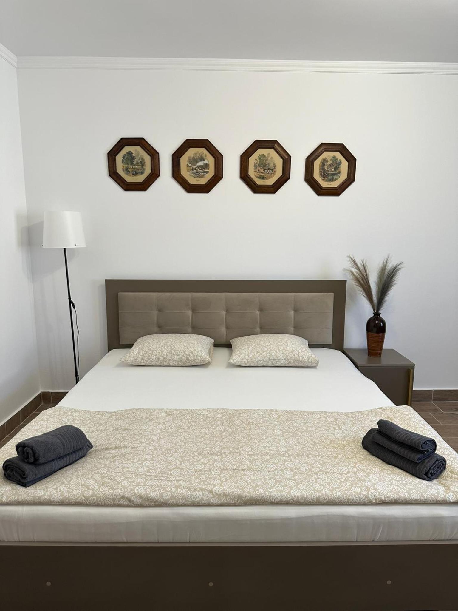 Serenity Apartments and Studios