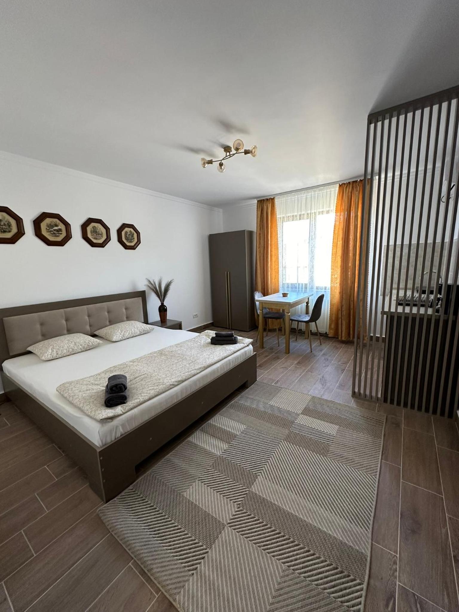 Serenity Apartments and Studios