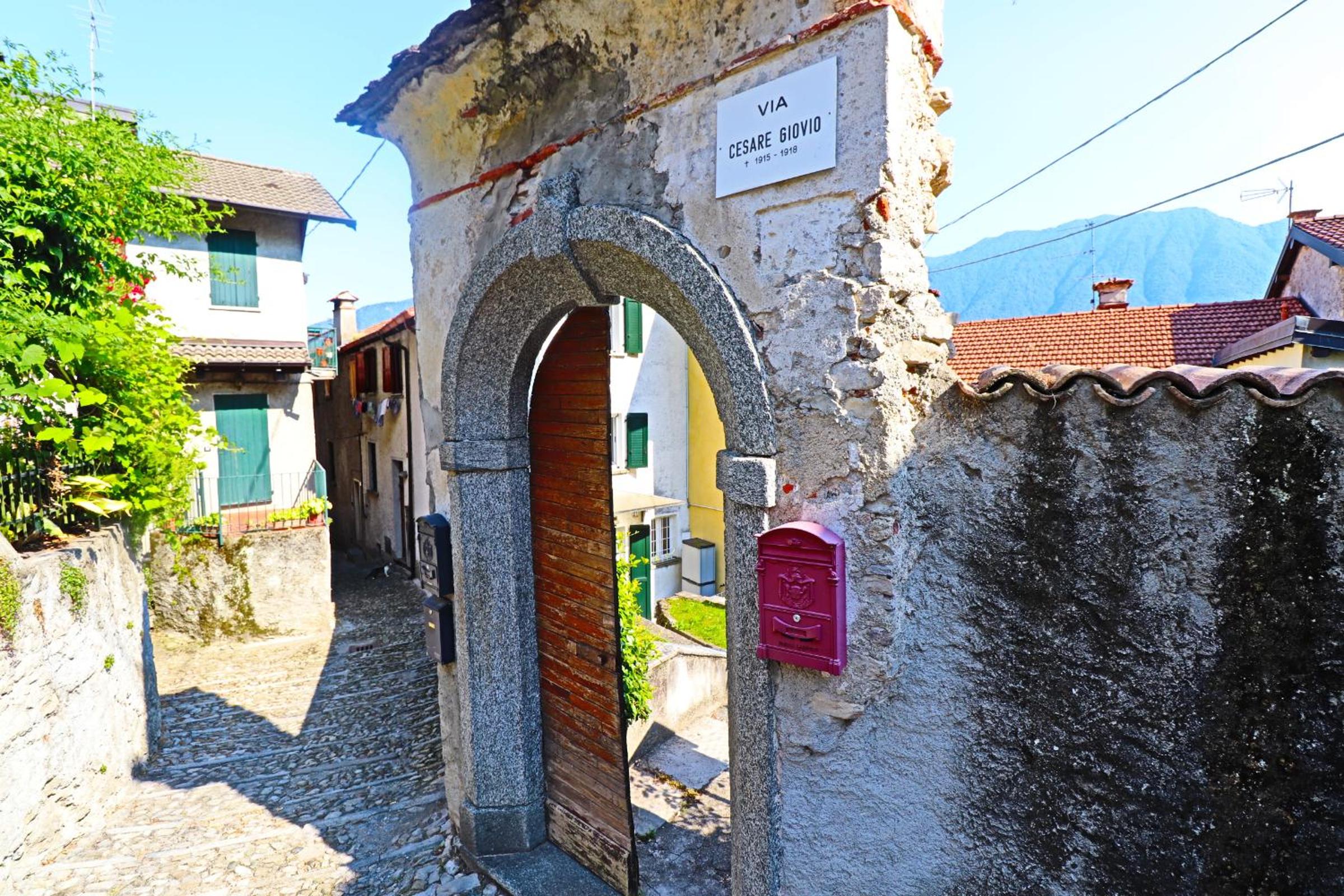 Casa Colore view 3