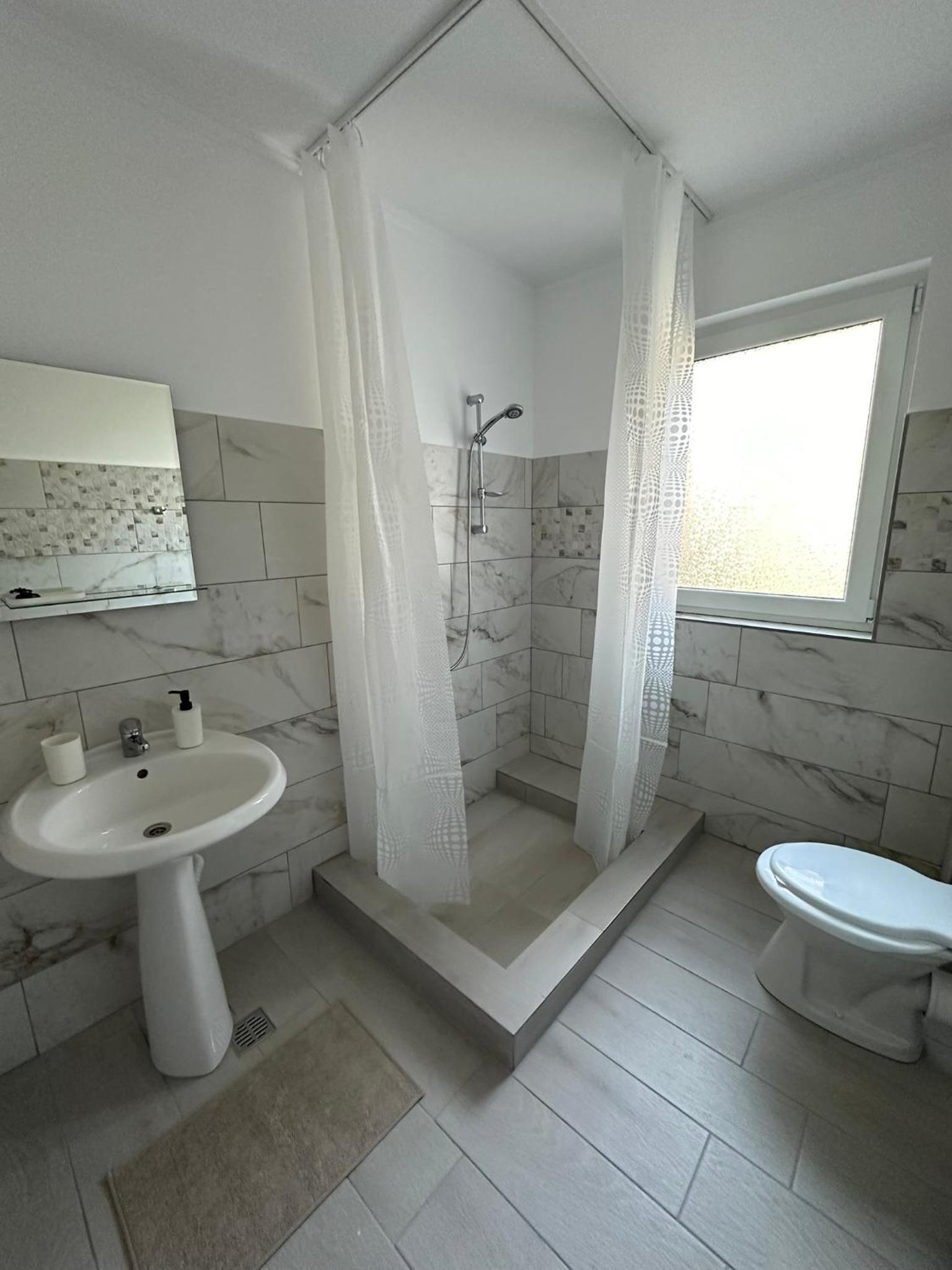 Serenity Apartments and Studios