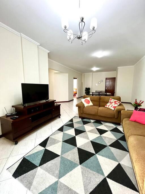 Residencial Caravelas - Apto Completo 150m da Praia
