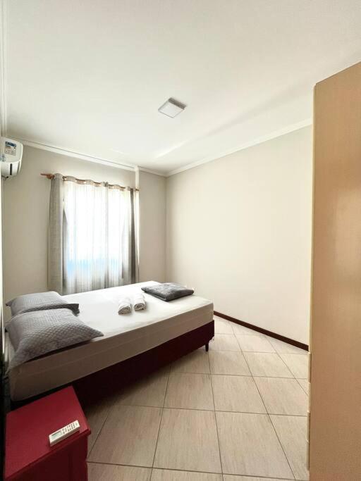 Residencial Caravelas - Apto Completo 150m da Praia
