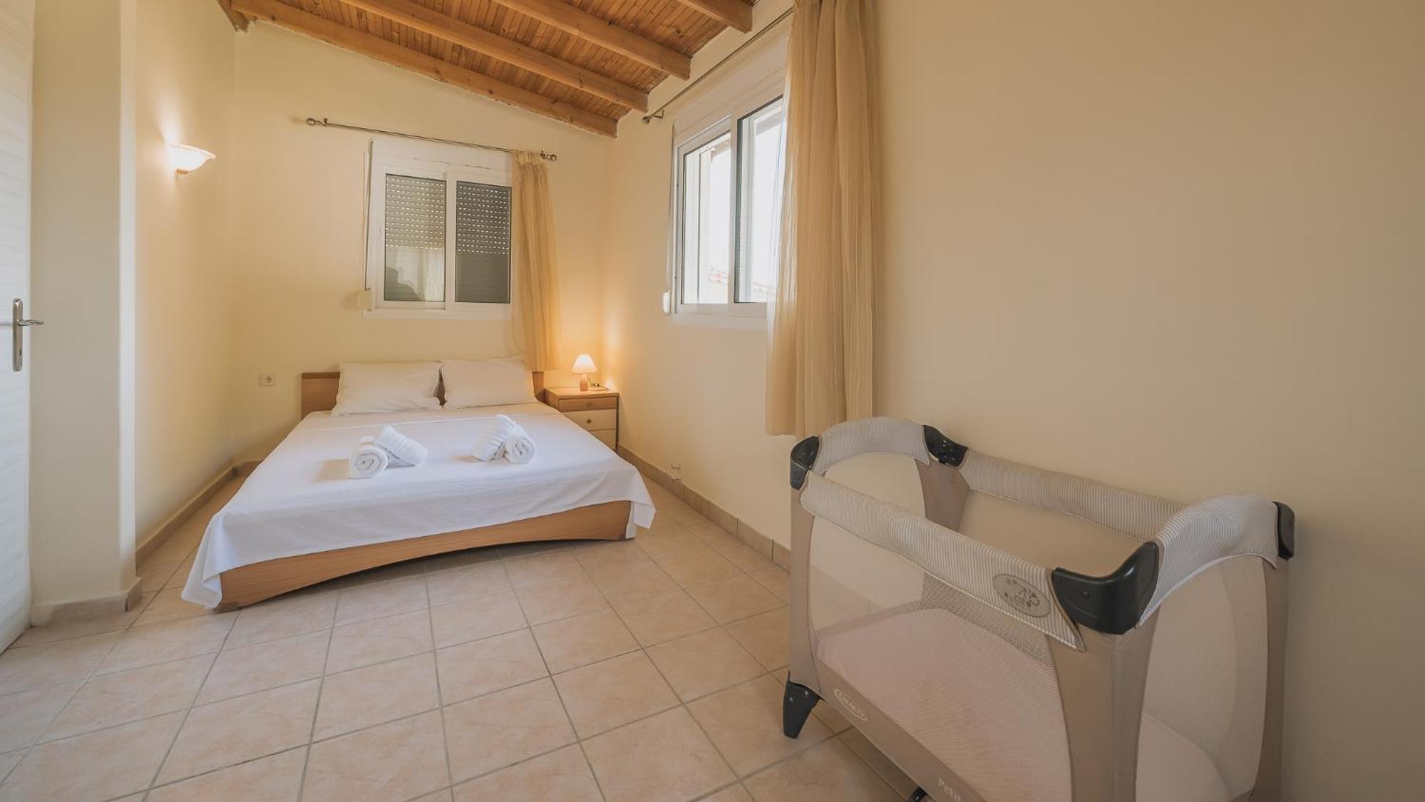 Encore Sea Side Villa, Posidi