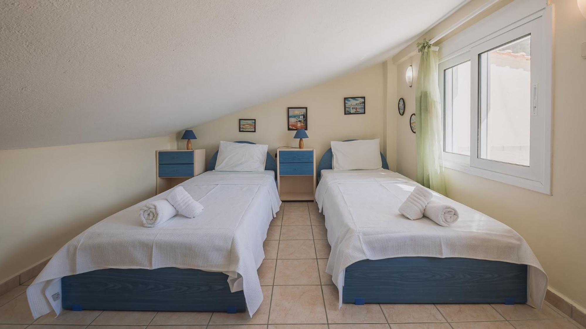 Encore Sea Side Villa, Posidi