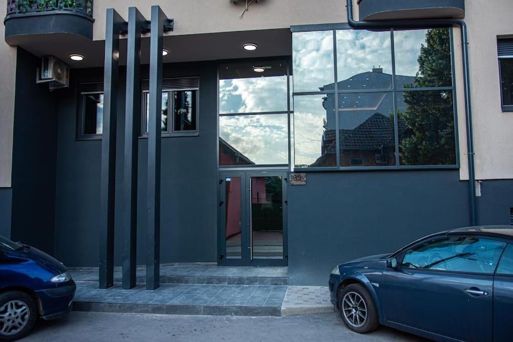 Exclusive 3 Apartment view 5