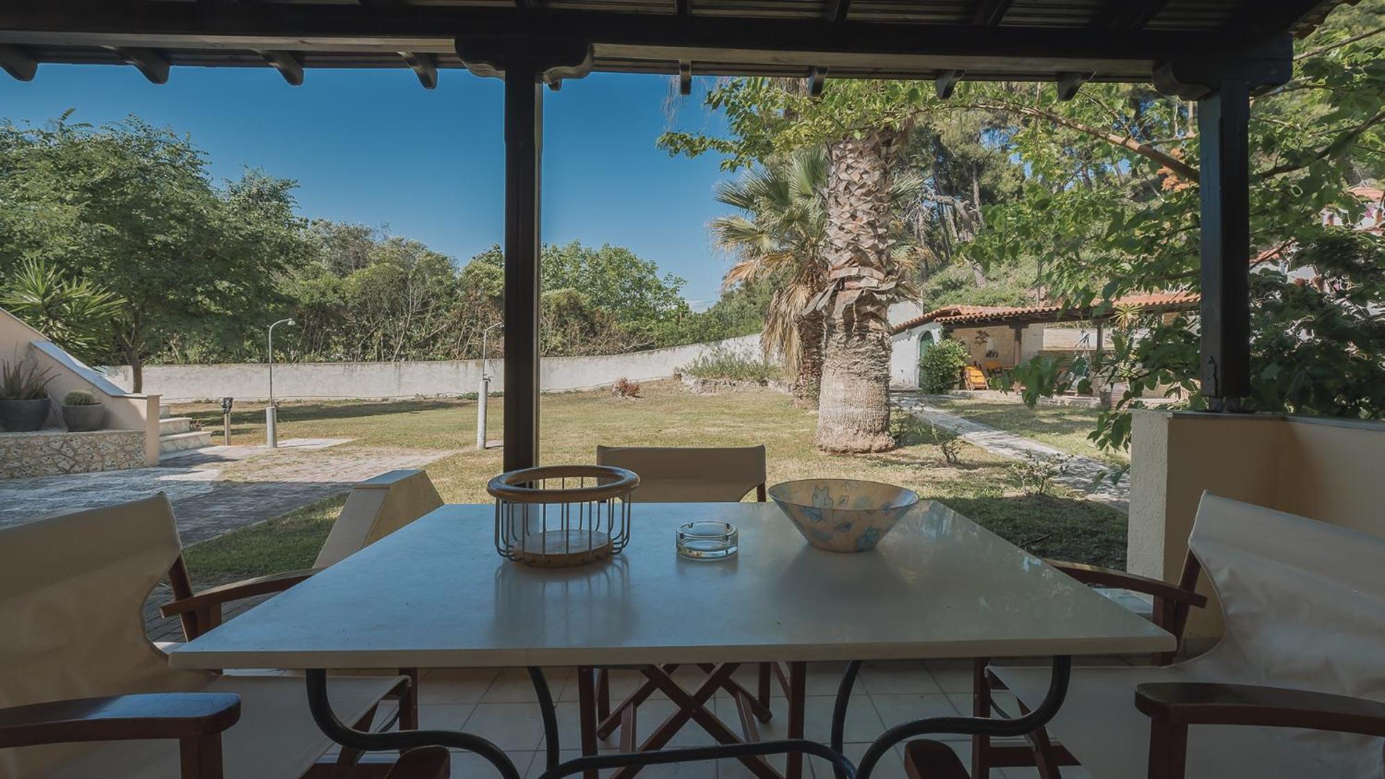 Encore Sea Side Villa, Posidi