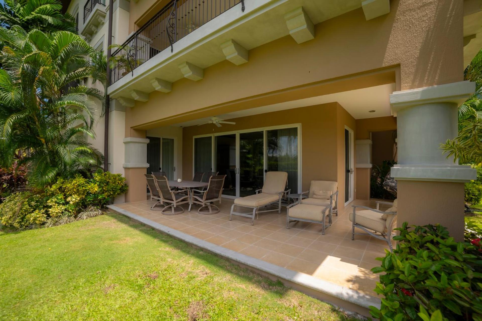 Bay Residence 9F 3 bdr Garden View in Los Suenos