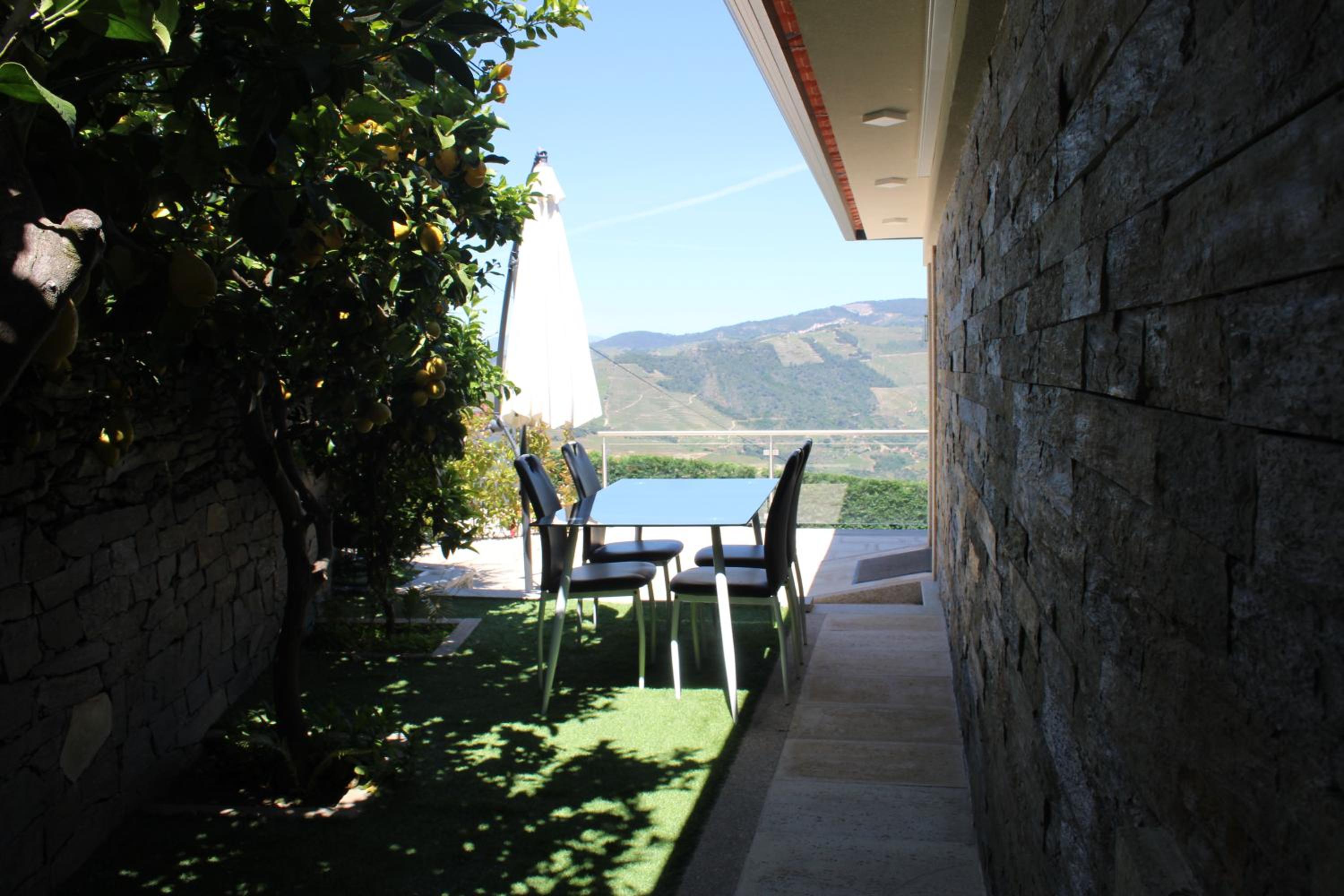 Socalcos do Douro House