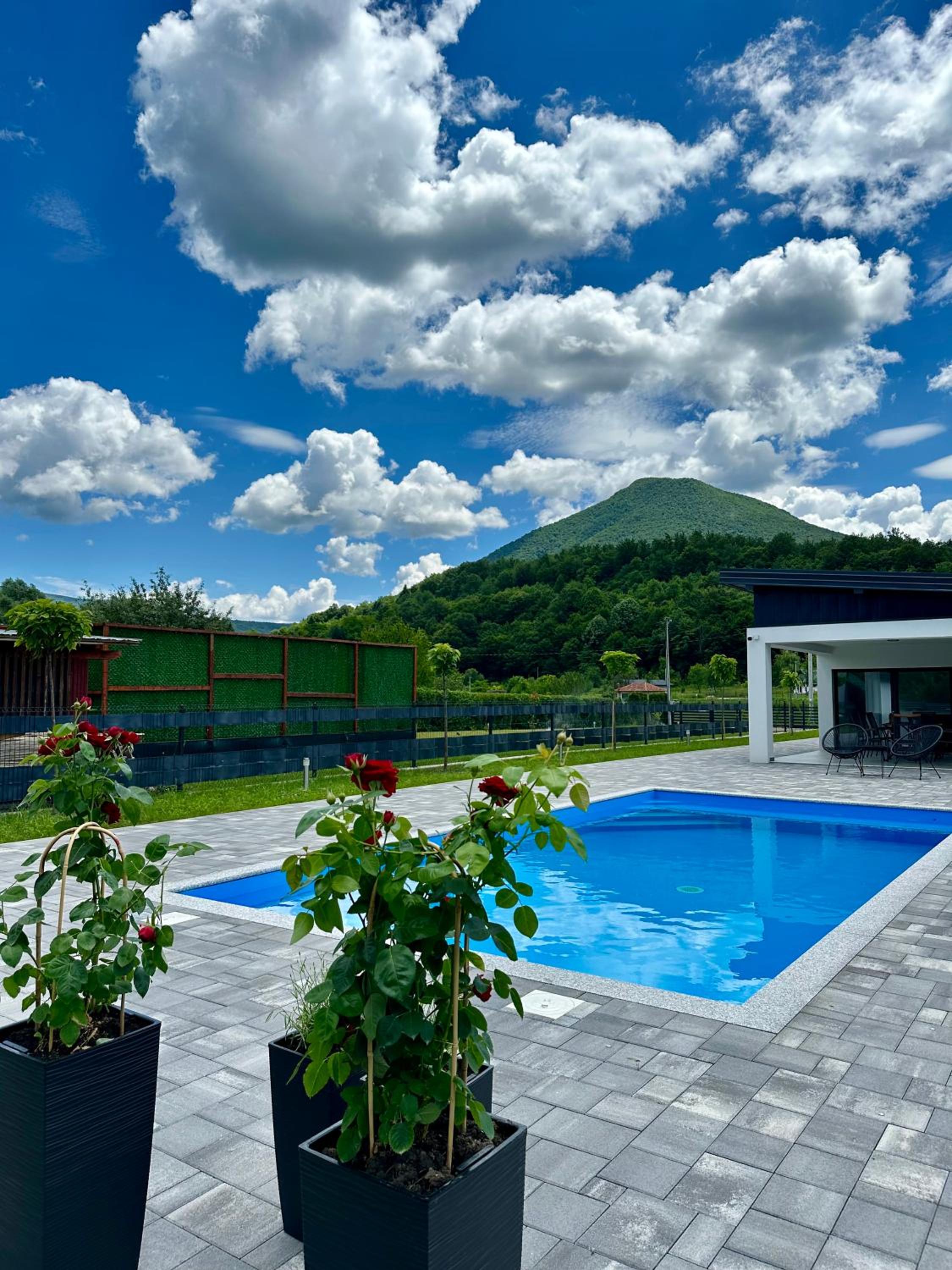Unavis Residence