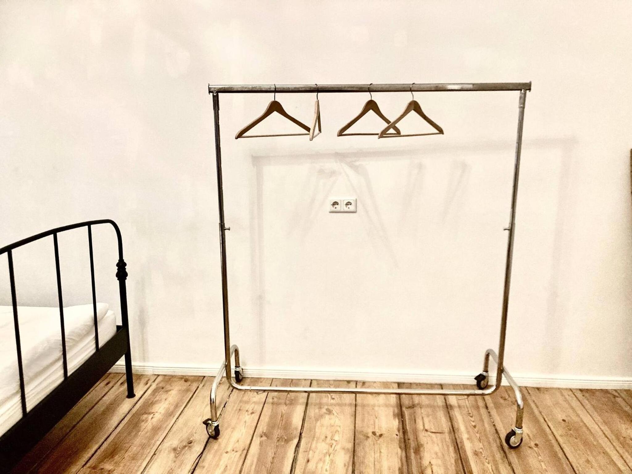 Artistic Altbau Apartment photo 2