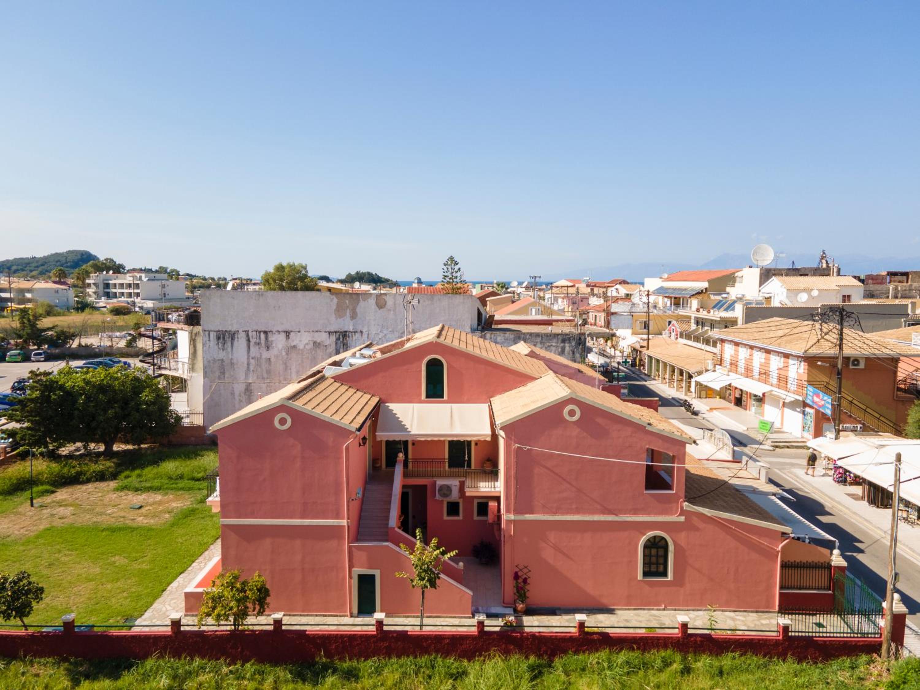 Alexandra's Apartments photo 2