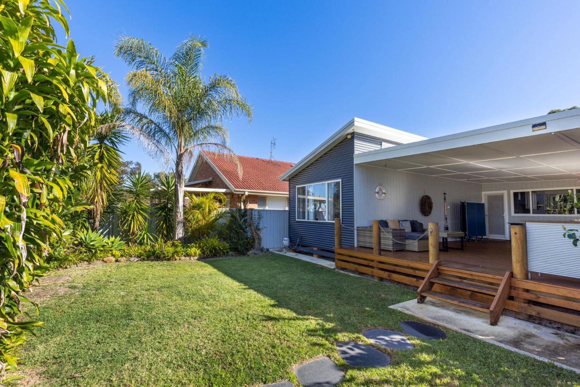 The Anchor - Pet Friendly - 5 Mins Walk to Beach - EV Charging