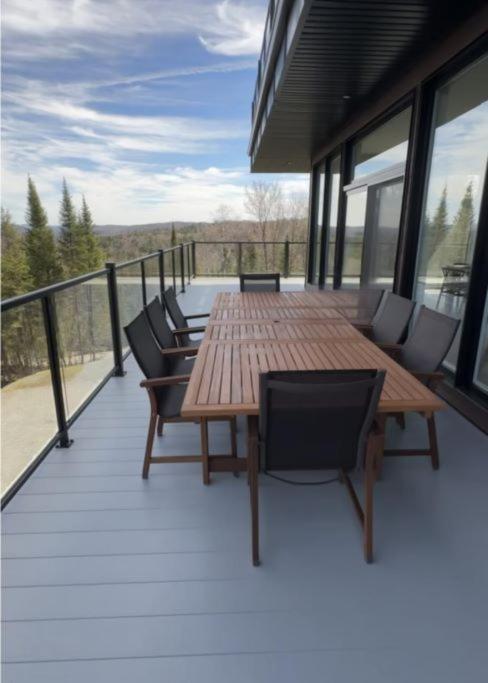 Tremblant Summit: Travel Experience Beyond Compare