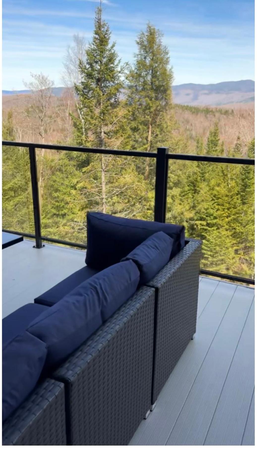 Tremblant Summit: Travel Experience Beyond Compare