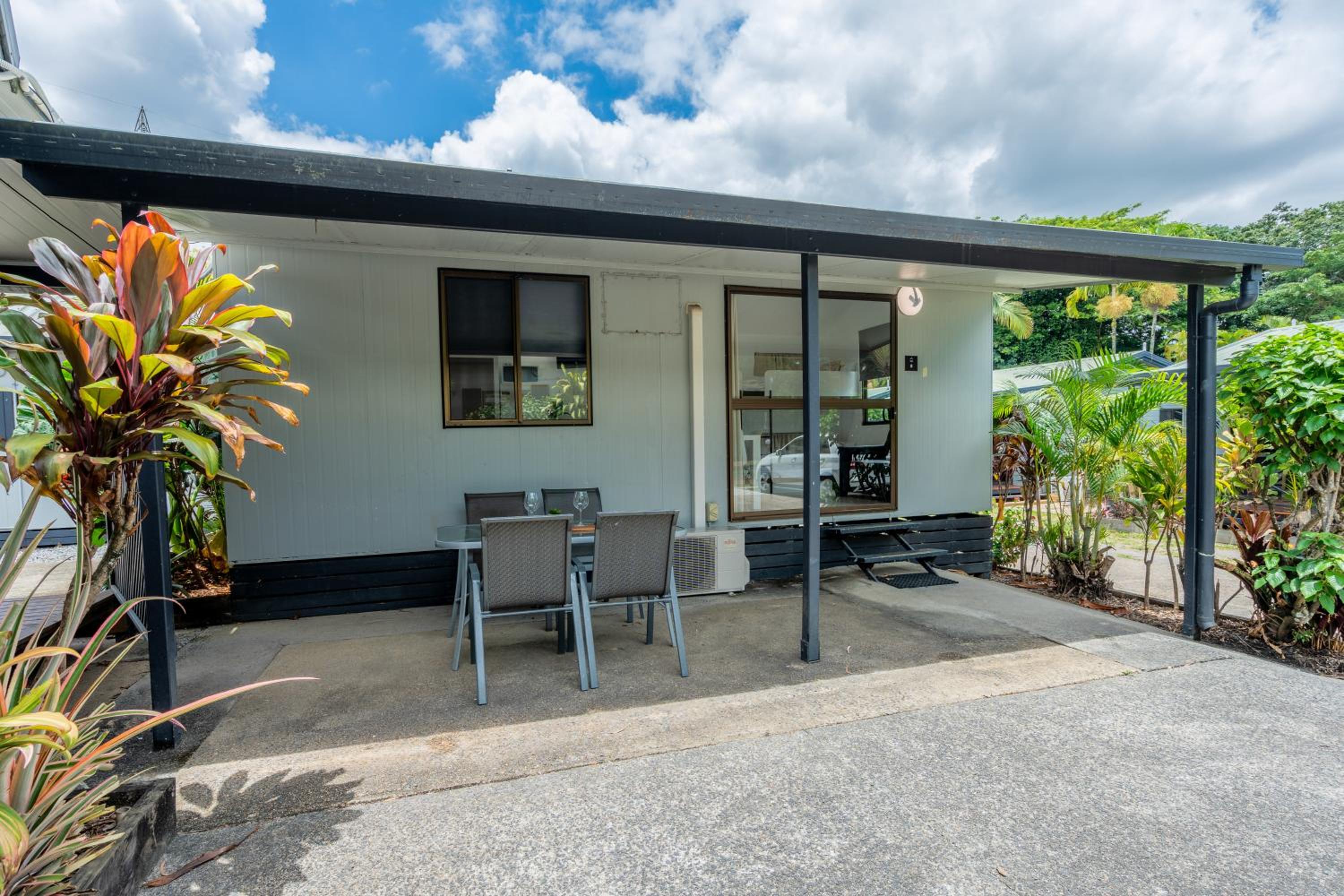 Tasman Holiday Parks - Cairns Cool Waters