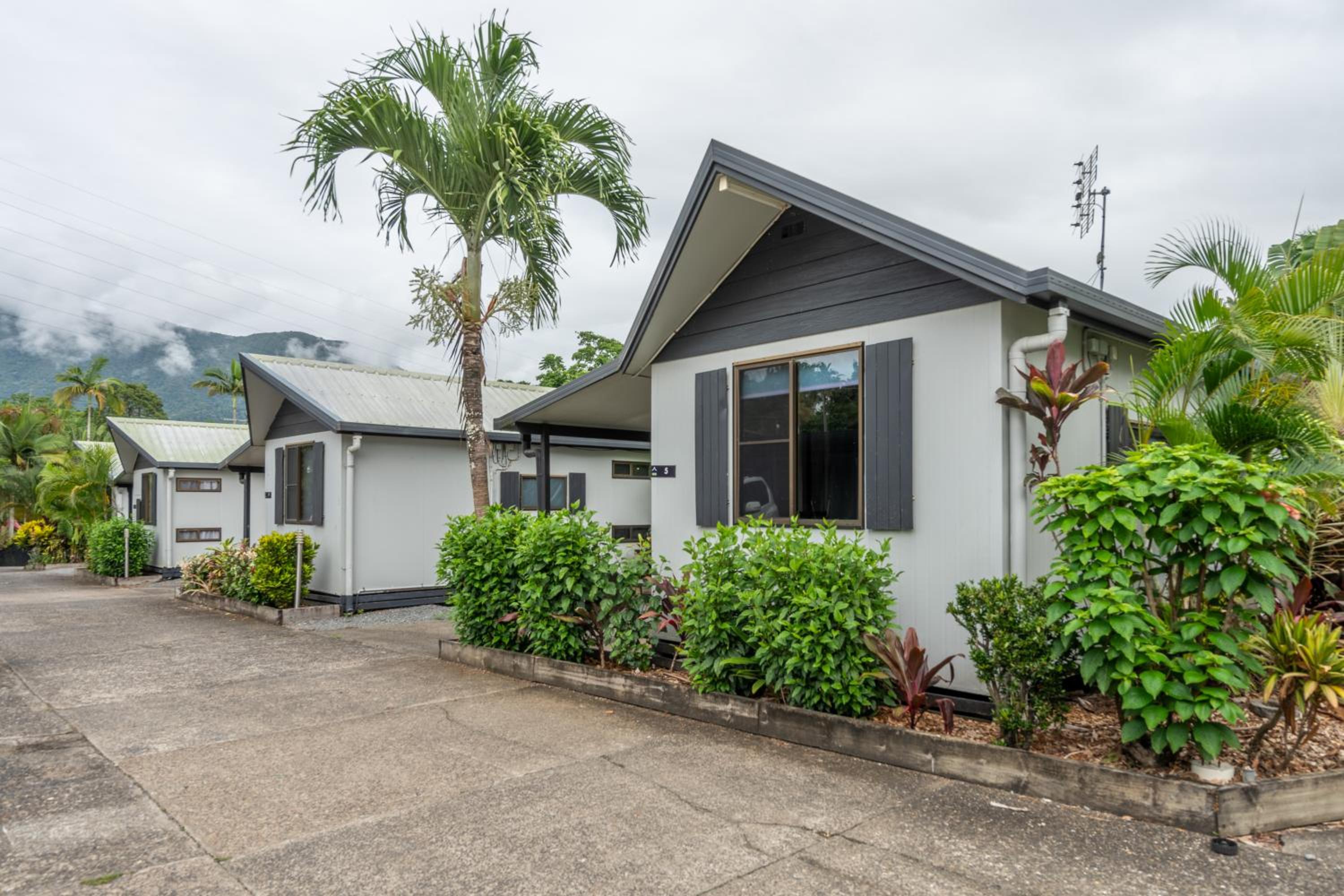 Tasman Holiday Parks - Cairns Cool Waters